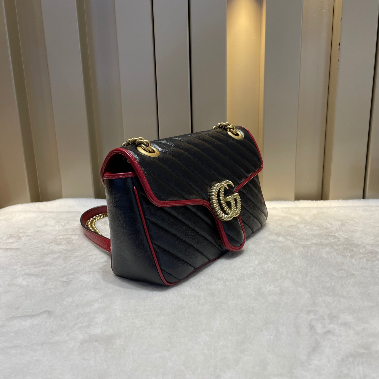 Gucci - GG Marmont Matelassé Shoulder Bag 26 - Leather - Black - (medium)