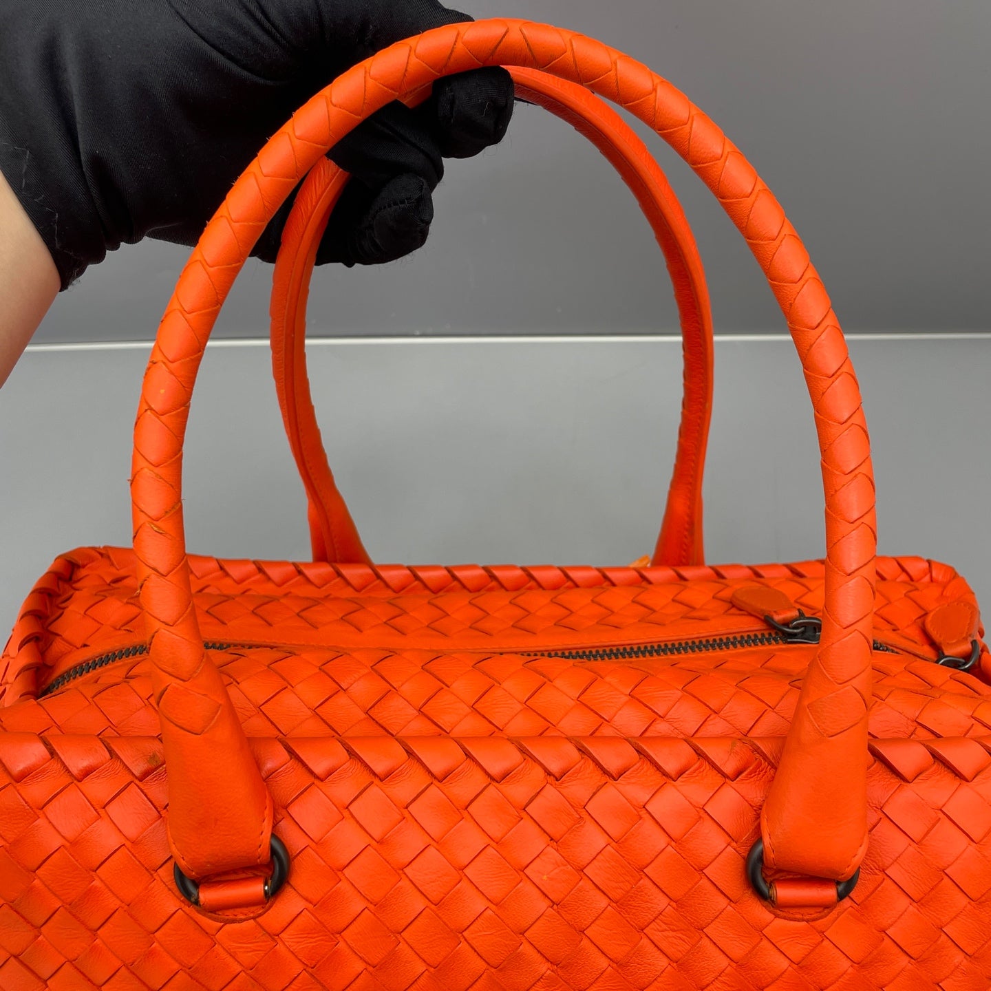 Bottega Veneta - Intrecciato Woven Tote Bag - Intrecciato woven leather - Orange - (medium)