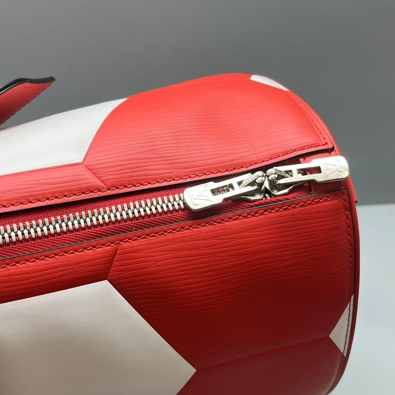 Louis Vuitton - Keepall 50 World Cup Collaboration - Epi leather - Red - (large)