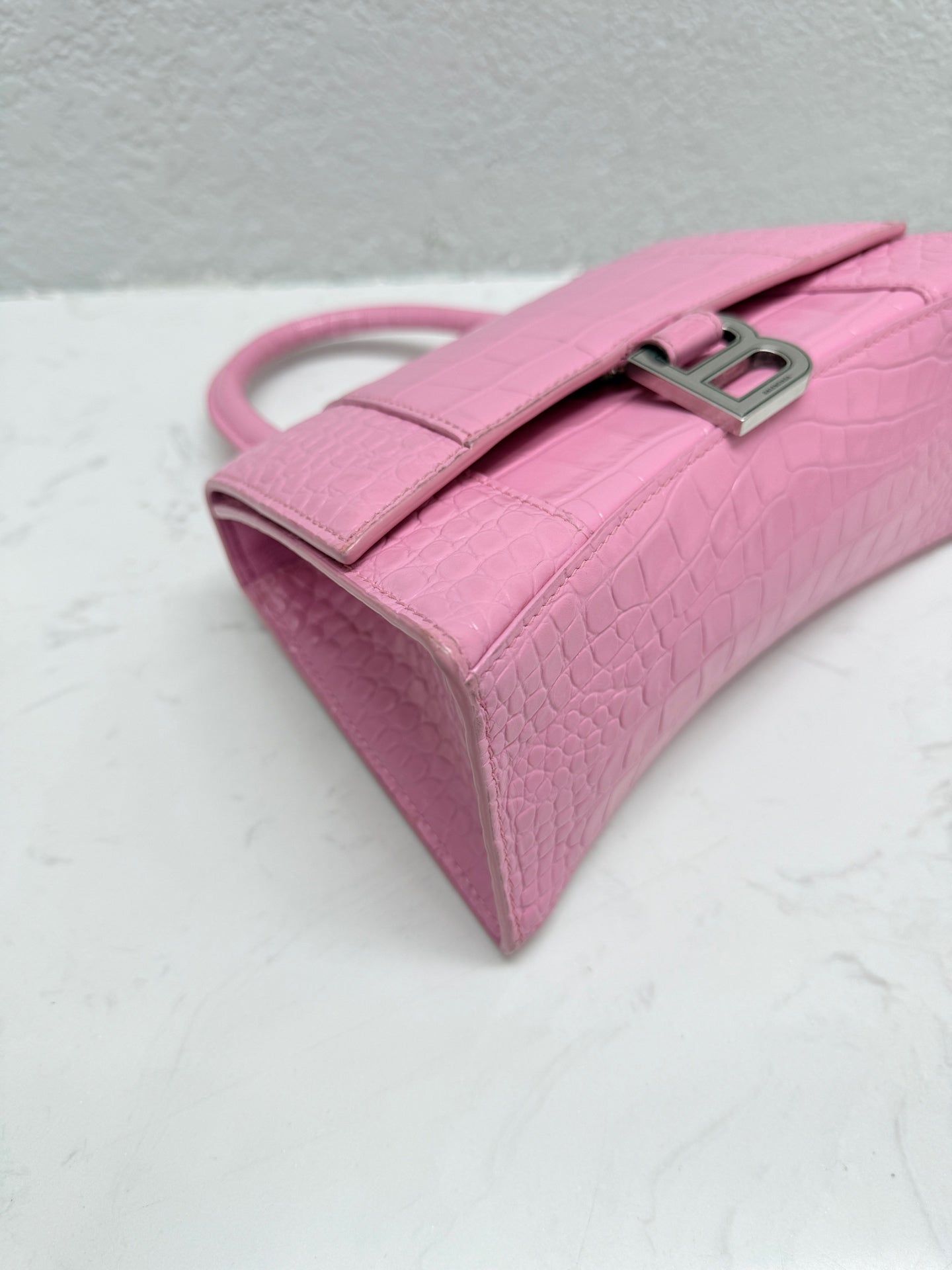 Balenciaga - Hourglass S - Crocodile-embossed calfskin leather - Pink - (small)