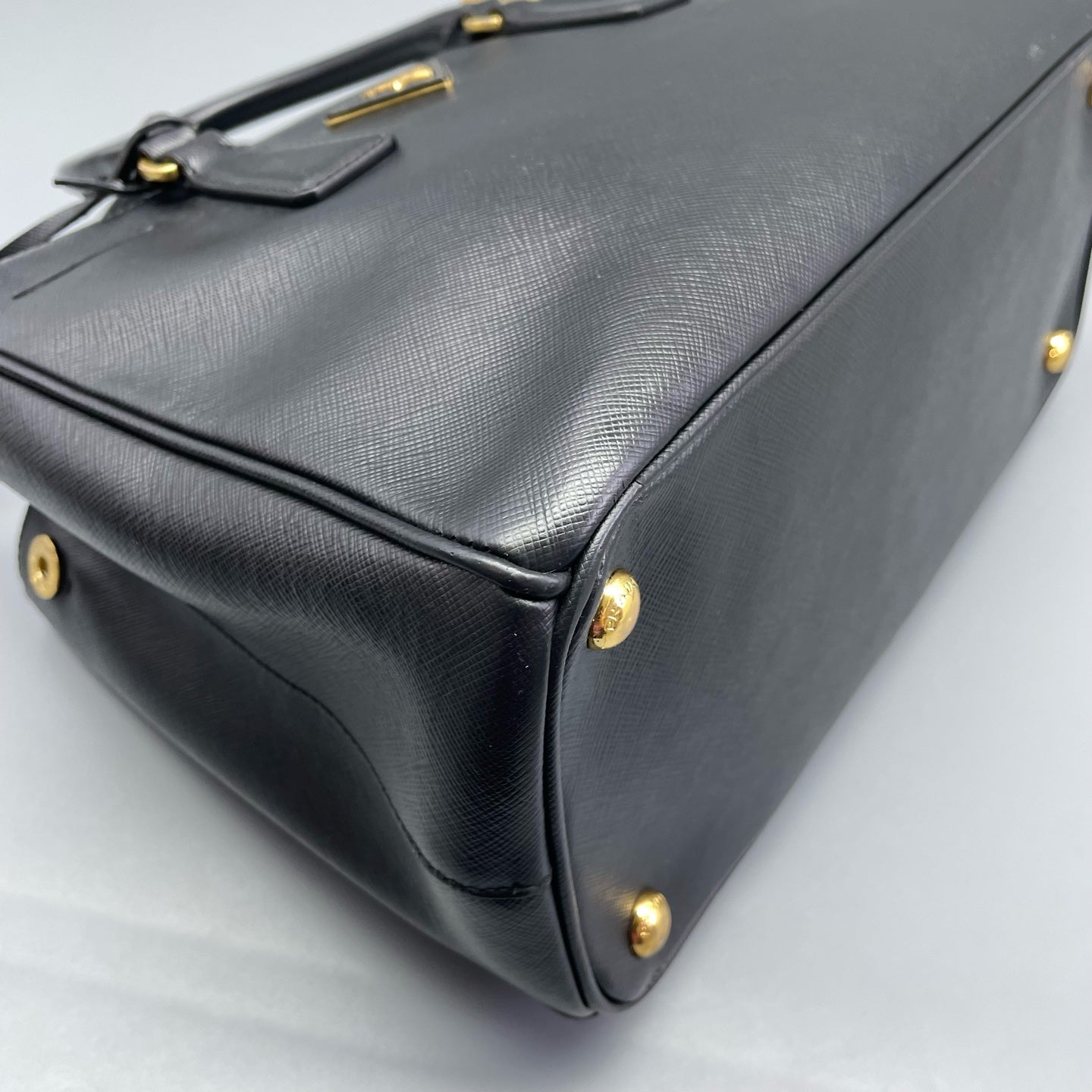 Prada - Galleria Tote (Saffiano Lux) - Saffiano leather - Black - (Medium)
