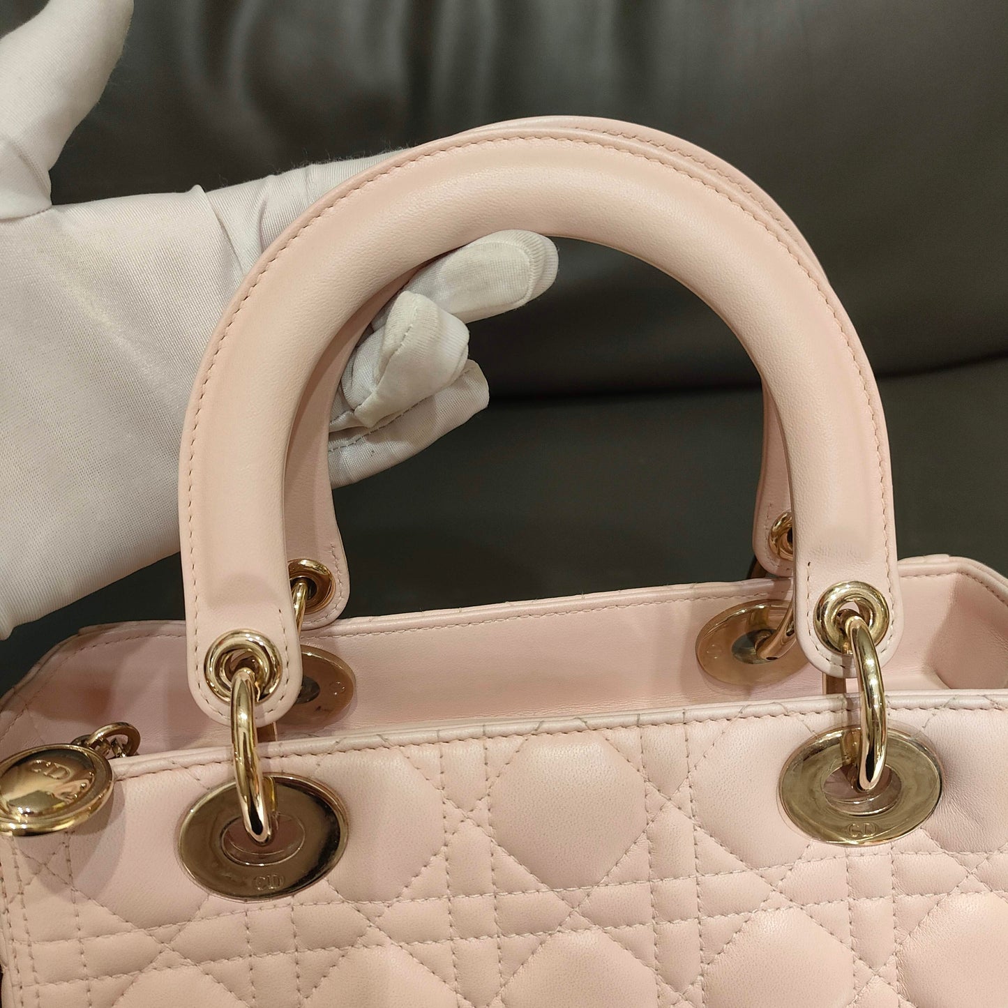 Dior - Lady Dior Bag - Lambskin leather - Pink with Gold-Tone Hardware - (Medium)