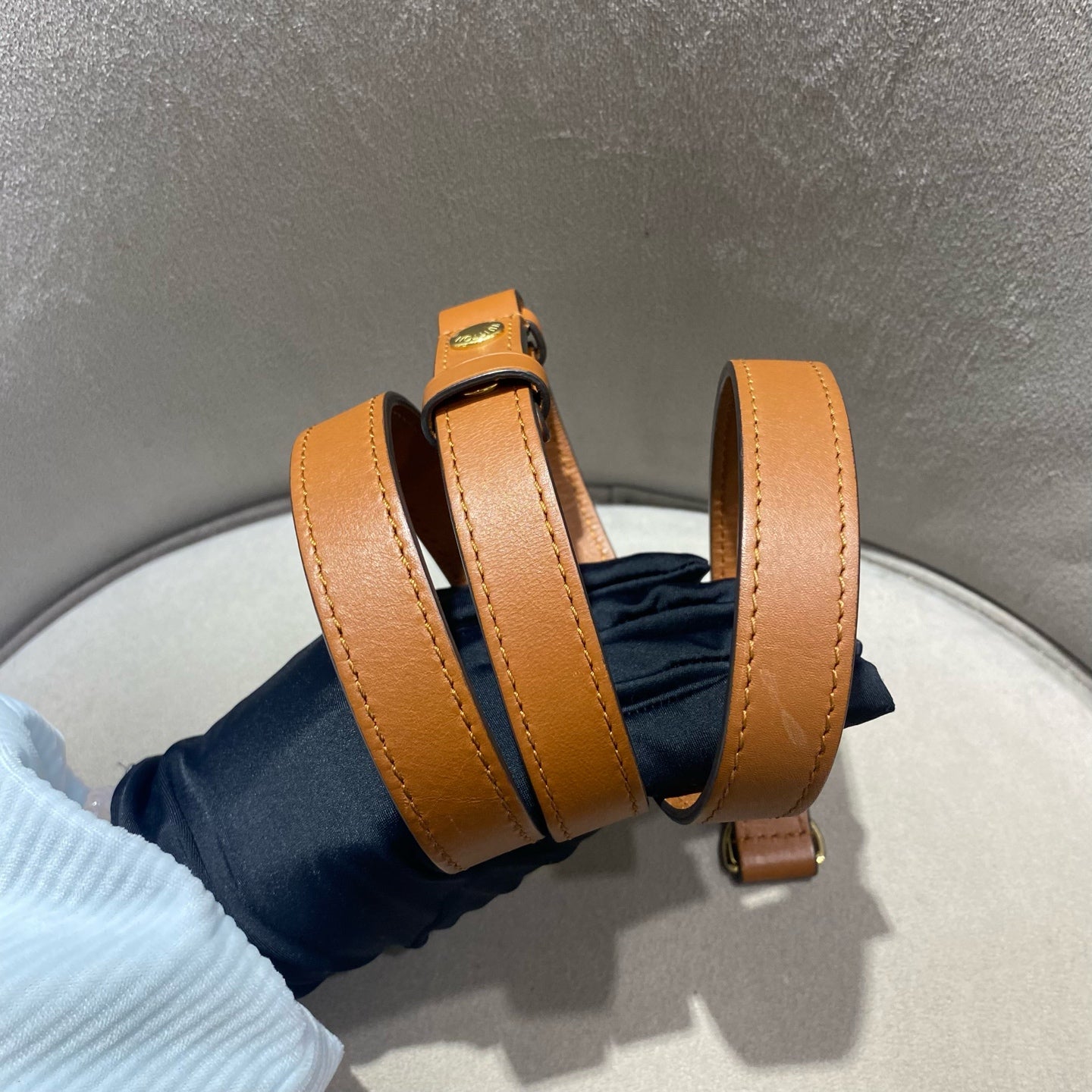 Louis Vuitton - Dauphine Small - Monogram coated canvas with natural cowhide leather trim and microfiber lining - Brown - (small)