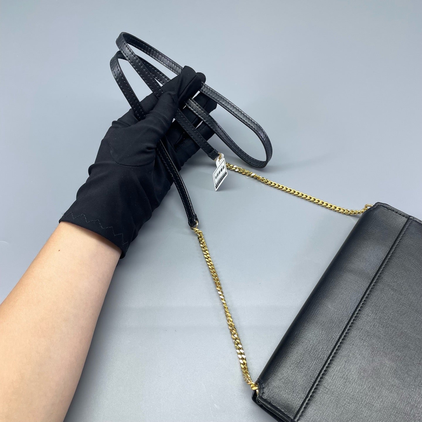 Saint Laurent - Monogram Chain Phone Holder - Grained leather - Black - (mini)