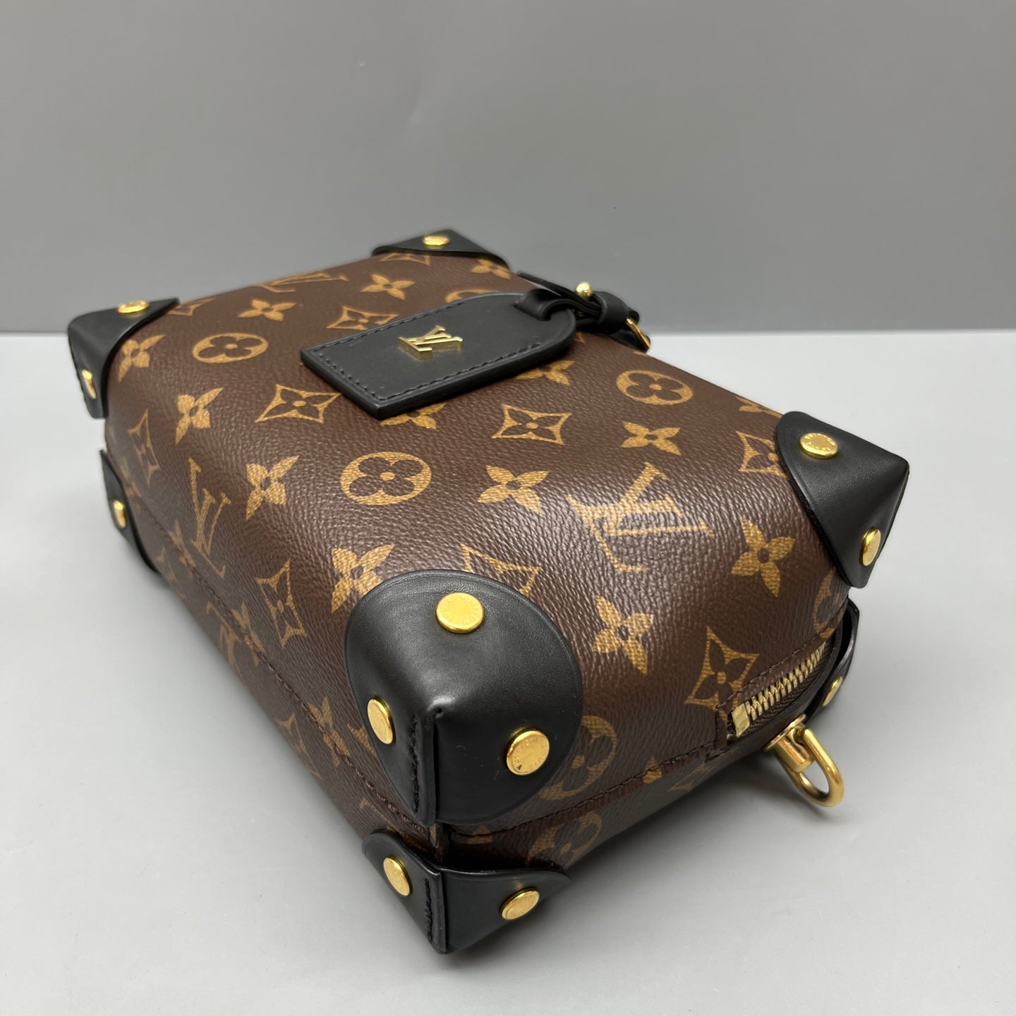 Louis Vuitton - Petite Malle Souple - Monogram coated canvas and leather - Brown with Black trim and Gold-tone Hardware - (small)