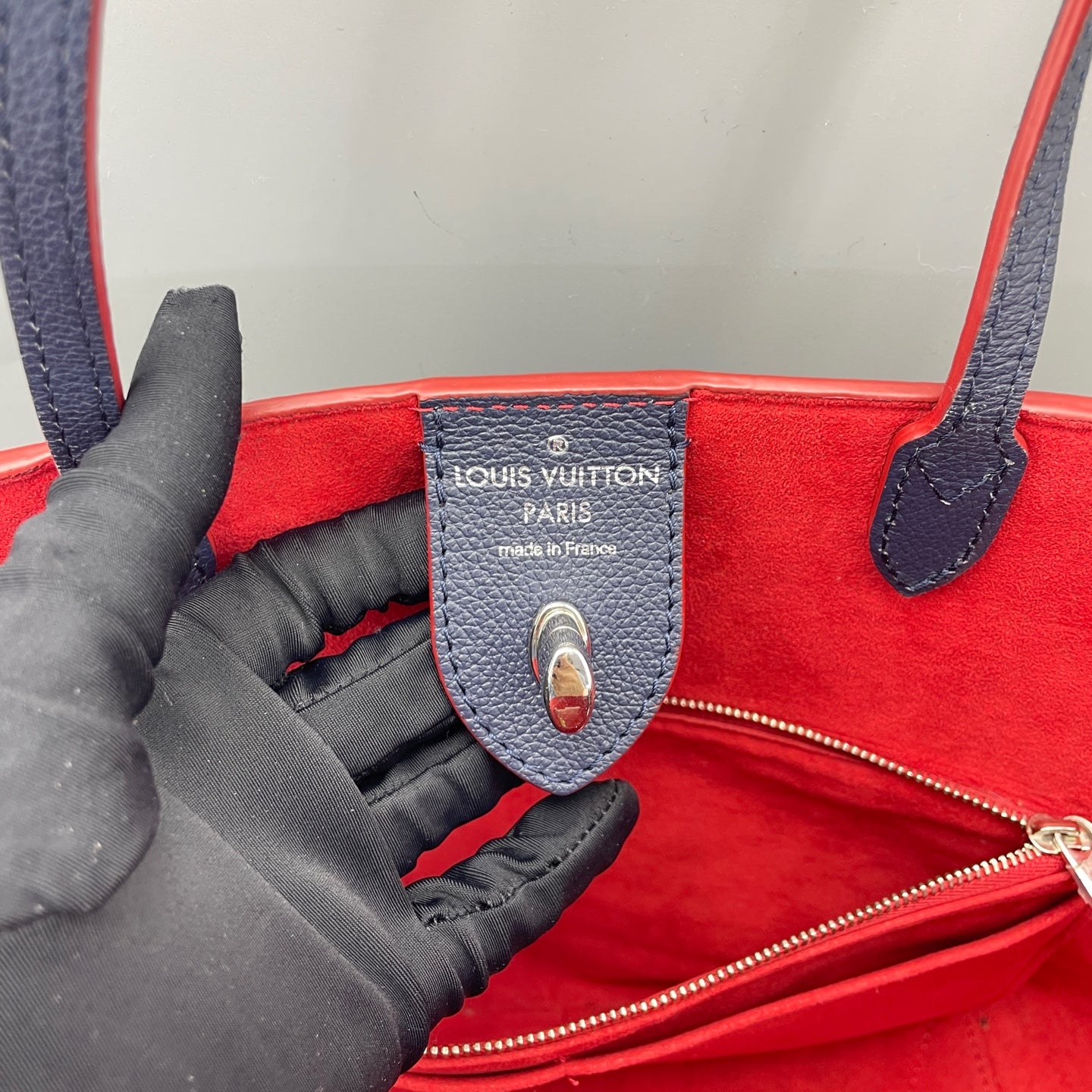 Louis Vuitton - Lockme Tote - Leather - Blue - (medium)