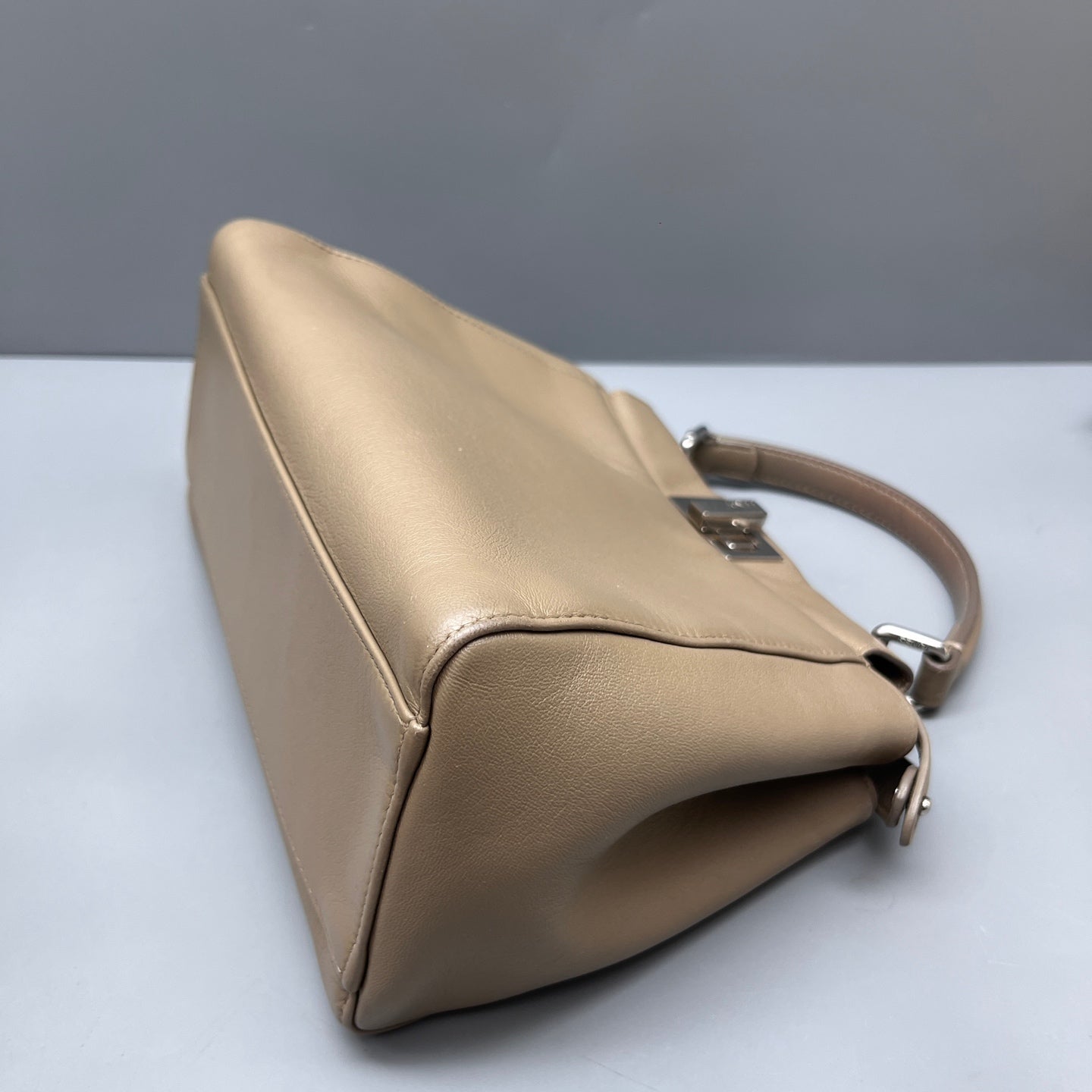 Fendi - Peekaboo - Leather - Grey - (Small)