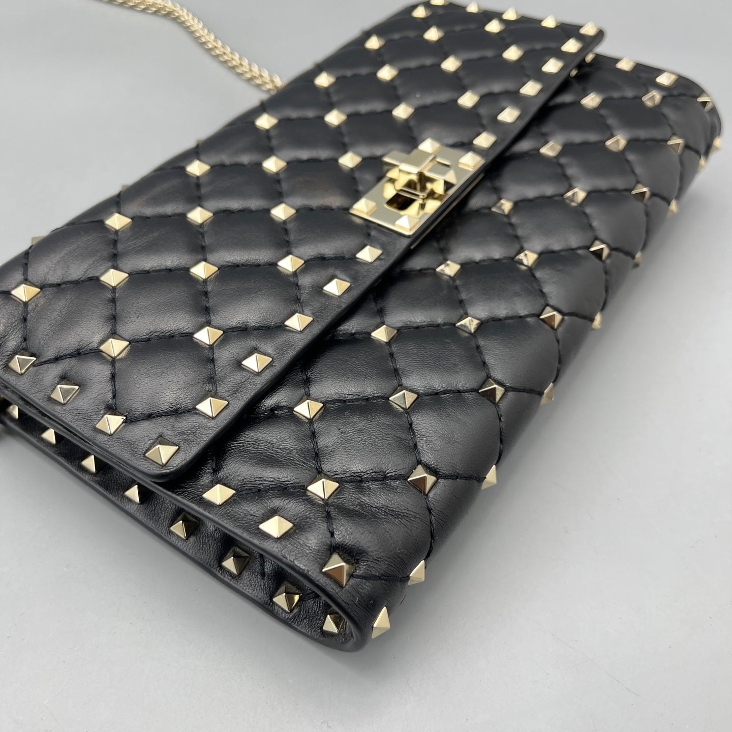 Valentino - Rockstud Wallet on Chain - Leather - Black - (mini)