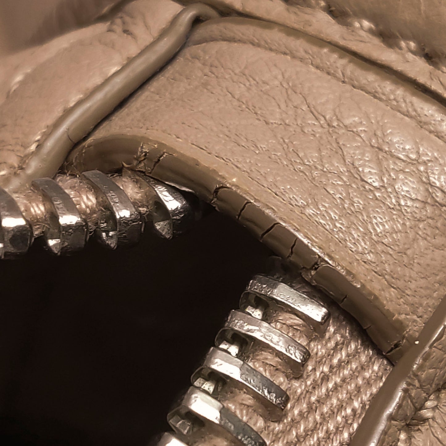 Prada - Vitello Daino Satchel - Pebbled leather - Pink - (medium)