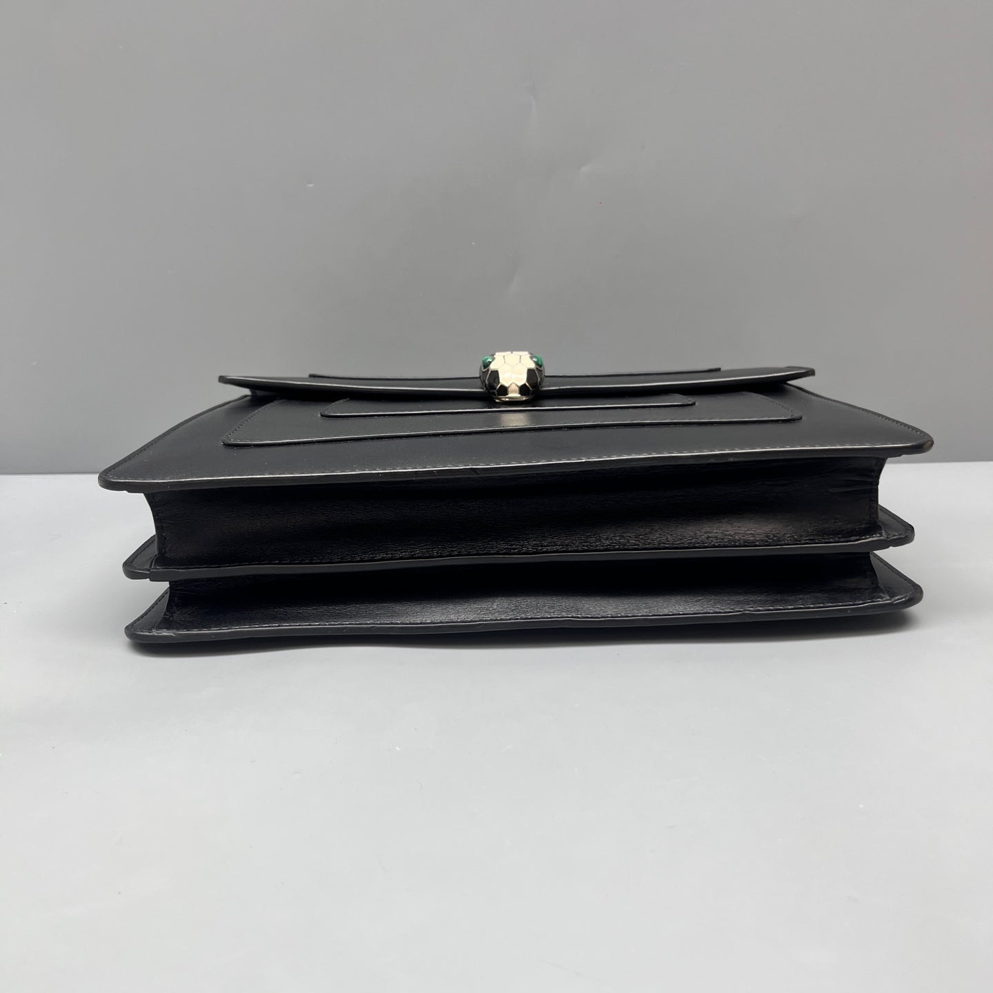 Bvlgari - Serpenti Forever Flap Bag - Leather - Black - (medium)