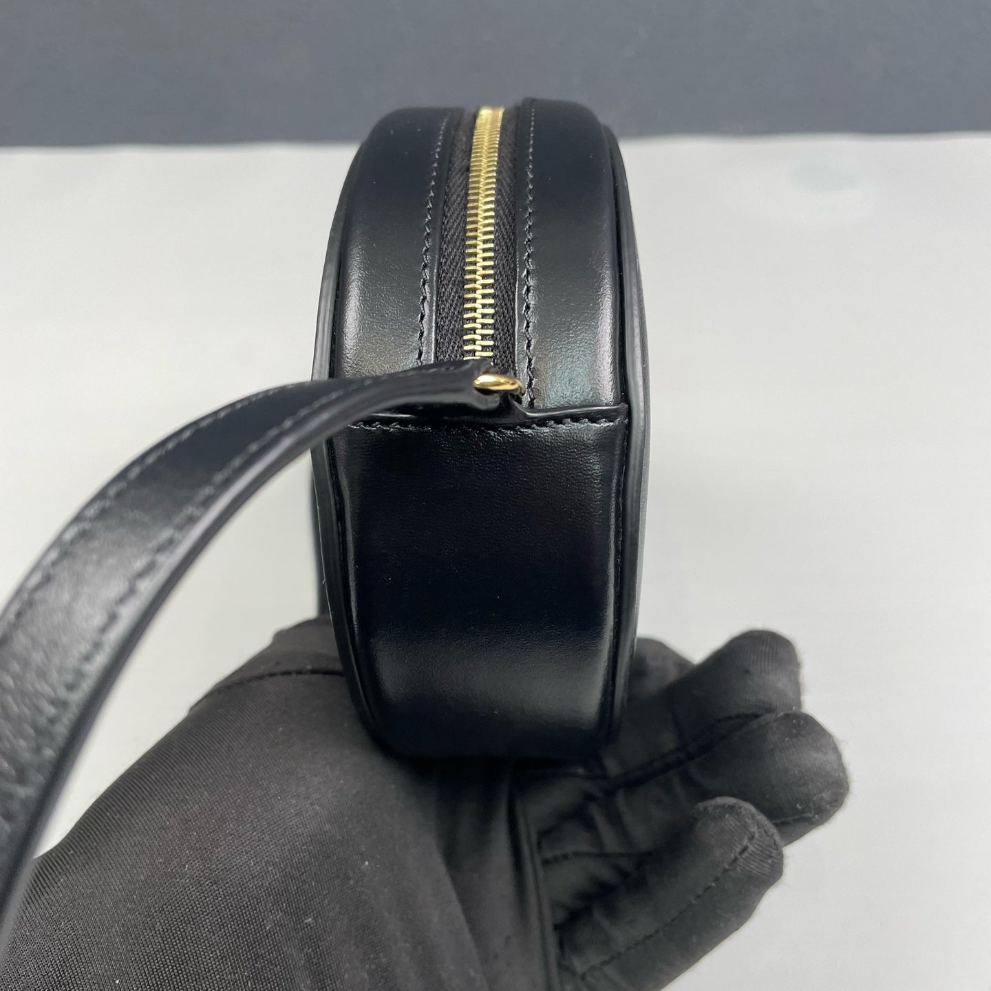 Celine - Triomphe Round Bag - Leather - Black - (mini)