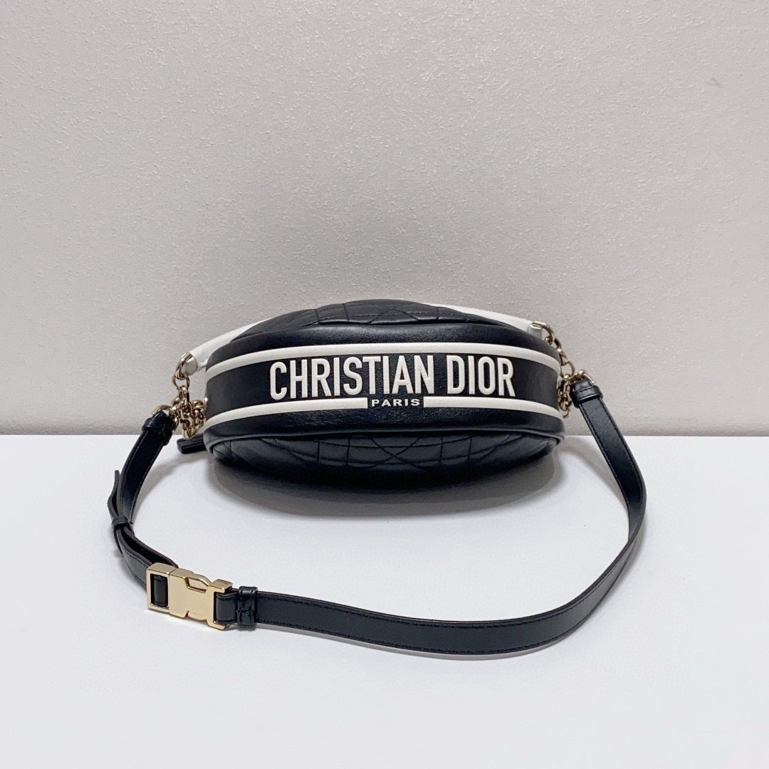 Dior - Dior Vibe Cannage Half-Moon Bag - Lambskin leather - Black - (mini)