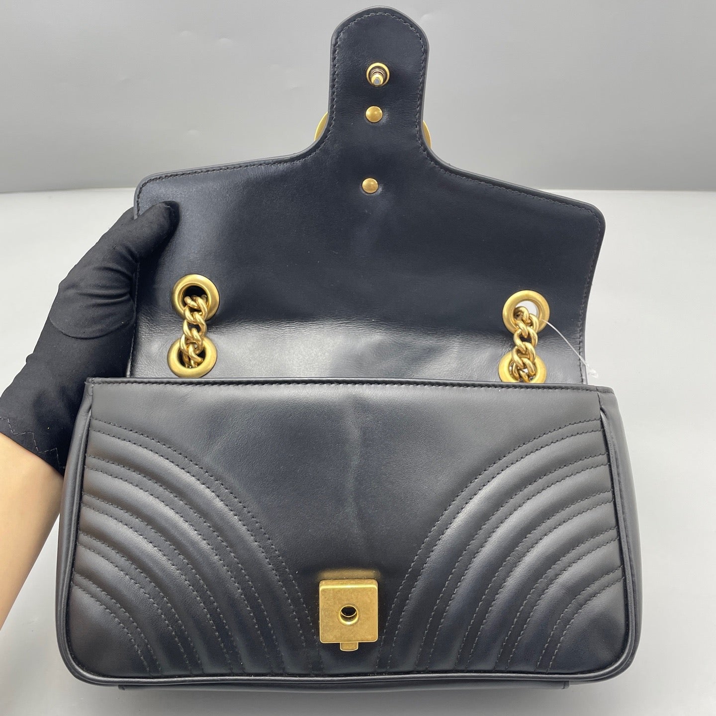 Gucci - Marmont Flap Bag 26 - Leather - Black - (Medium)