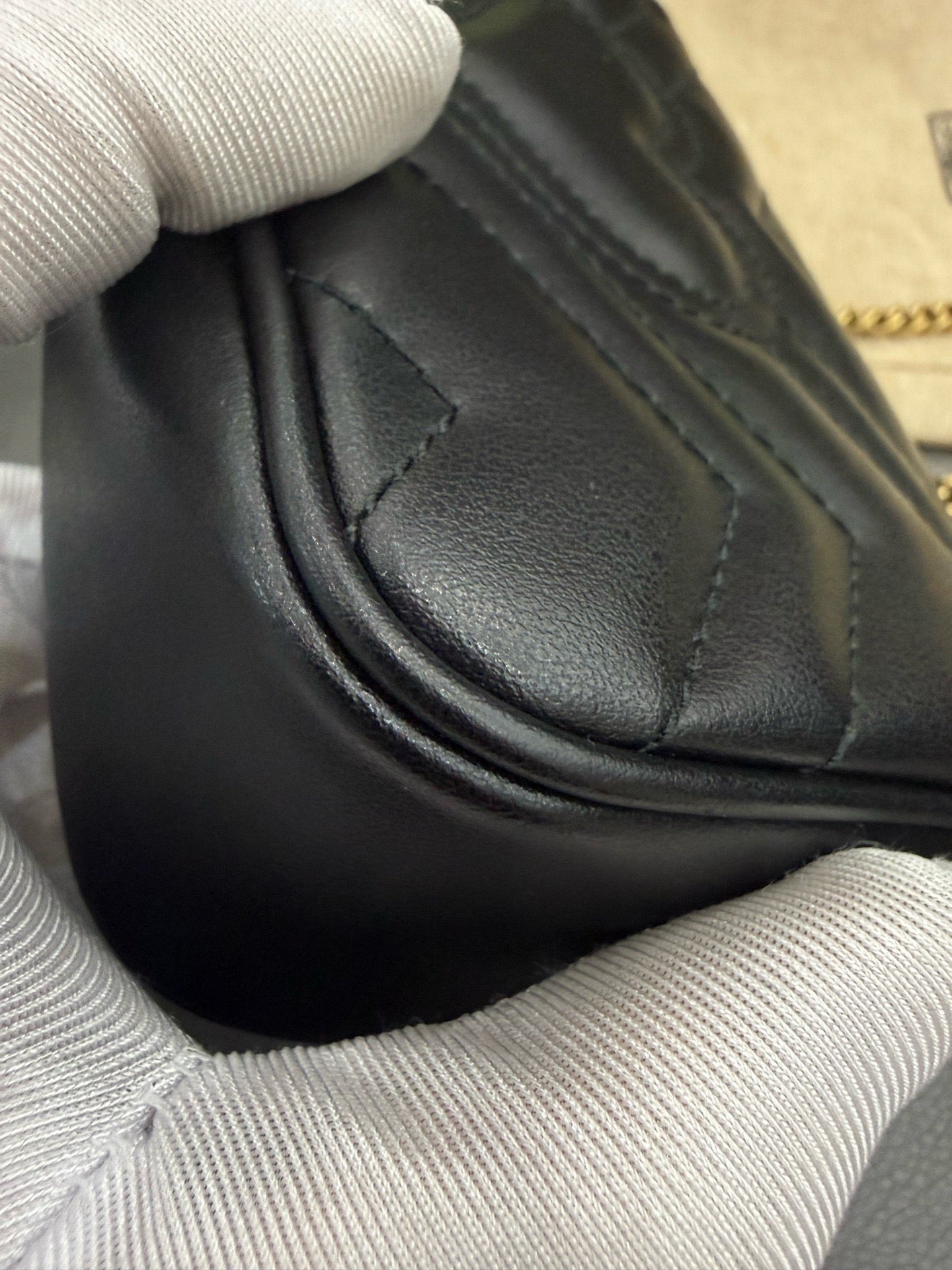 Gucci - Marmont Mini Flap Bag - Leather - Black - (mini)