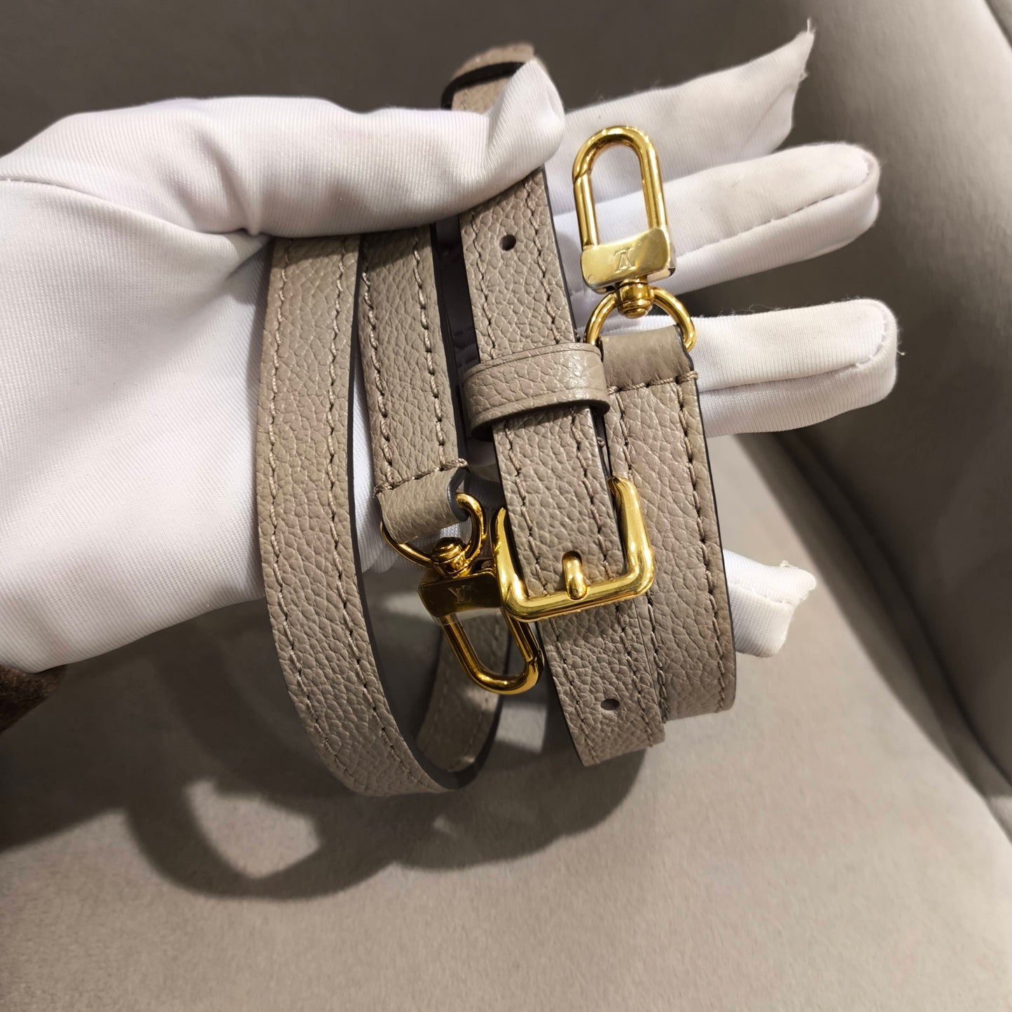 Louis Vuitton - Nano Noé - Leather - Elephant Grey - (mini)