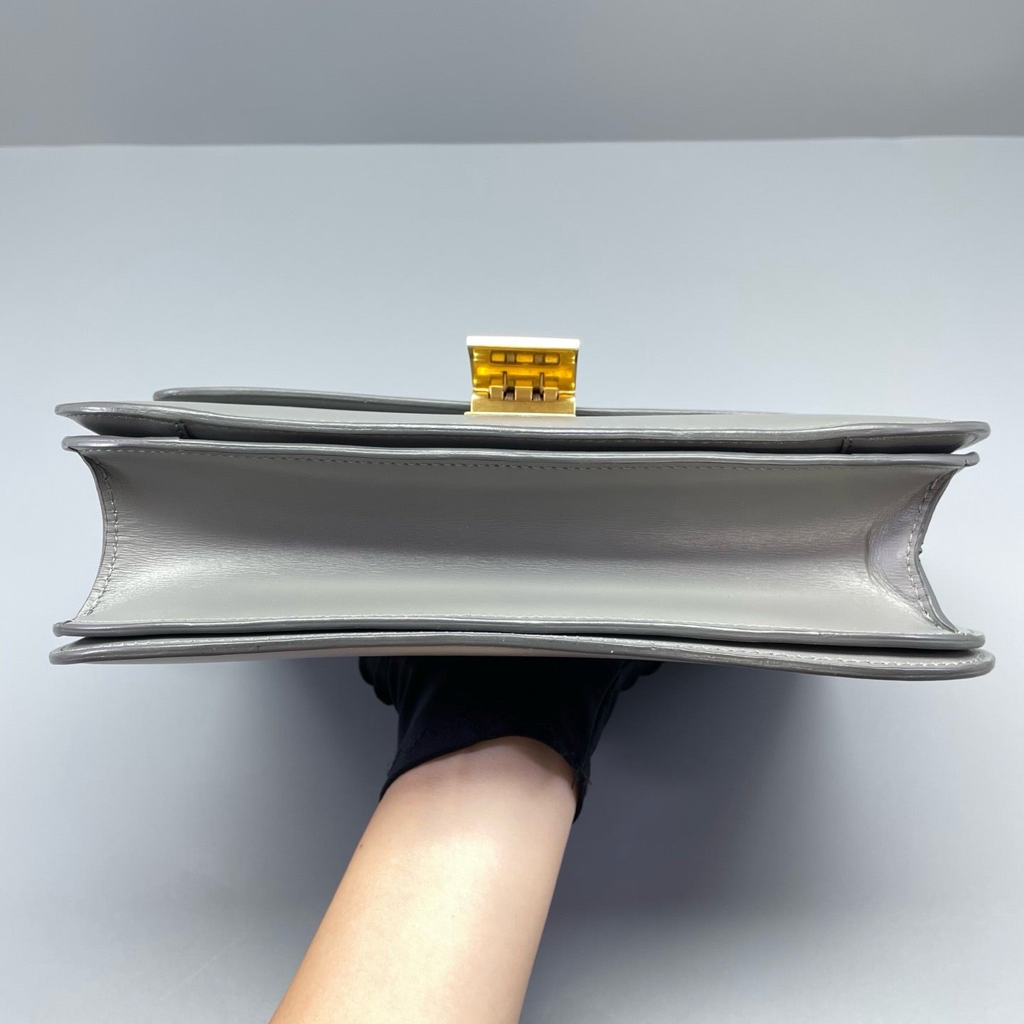 Celine - Classic Box Bag - Smooth calfskin leather - Grey - (medium)