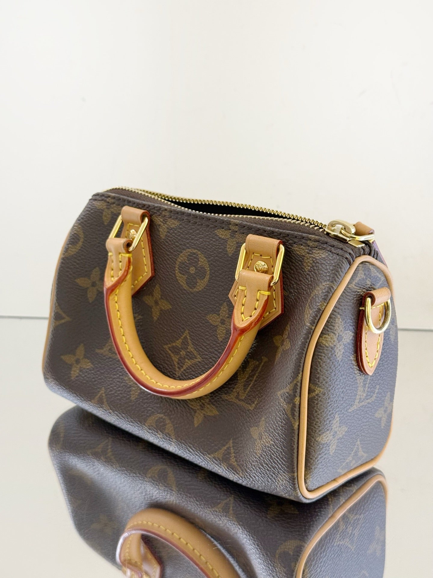 Louis Vuitton - Speedy Nano - Monogram coated canvas and Vachetta leather - Brown - (mini)