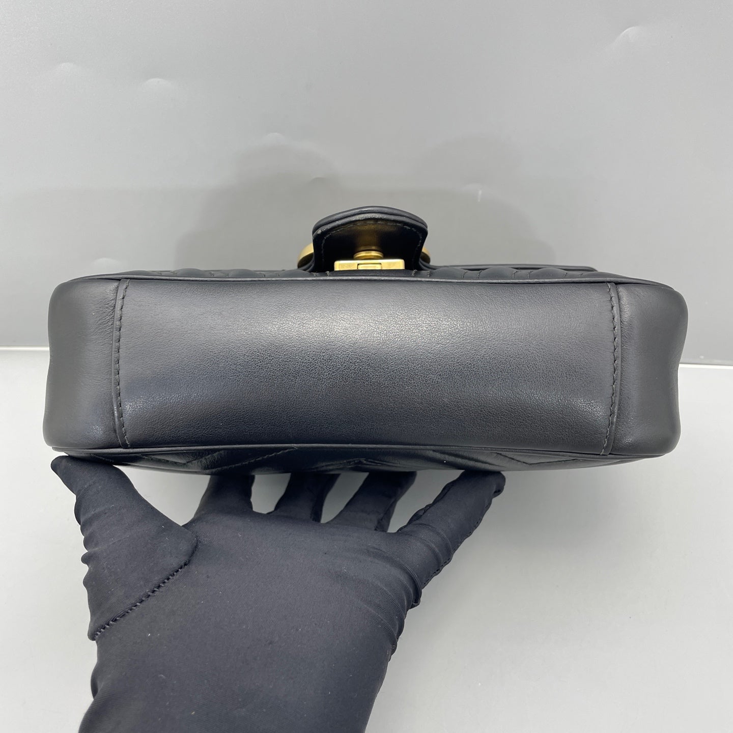 Gucci - GG Marmont Matelassé Mini Bag - Leather - Black with Gold-Tone Hardware - (Mini)