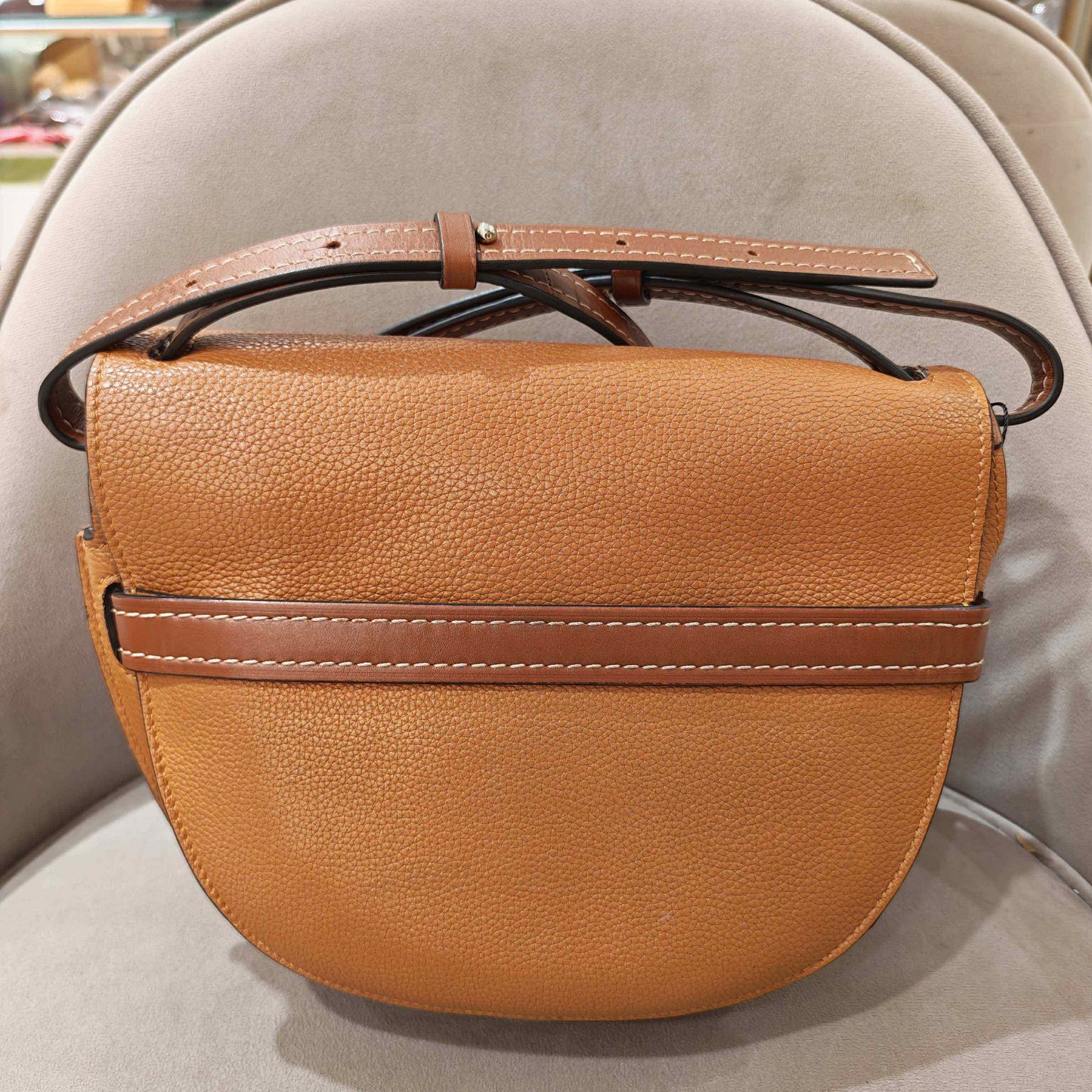 Loewe - Gate Bag - Grained calfskin leather - Caramel and Brown - (Medium)