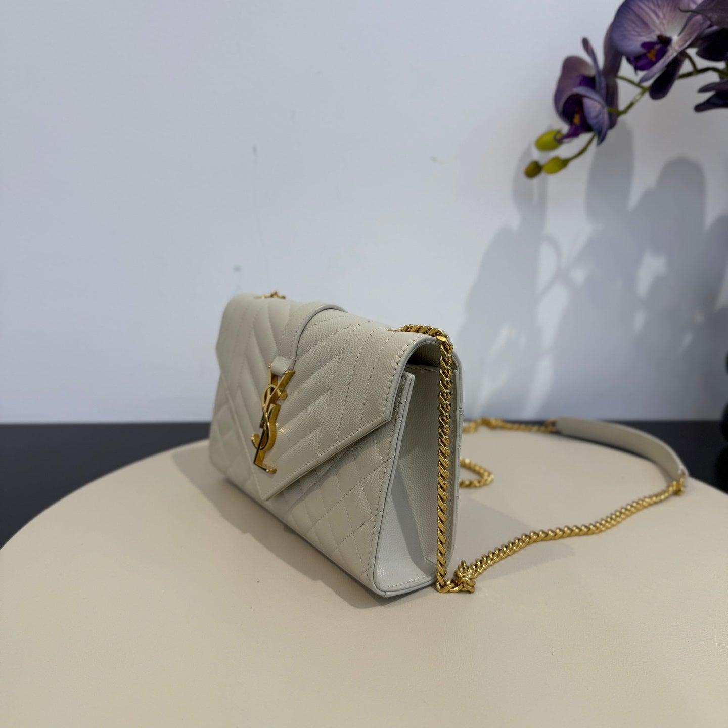 Saint Laurent - Envelope Wallet-on-Chain (WOC) - Caviar leather - White - (Small)