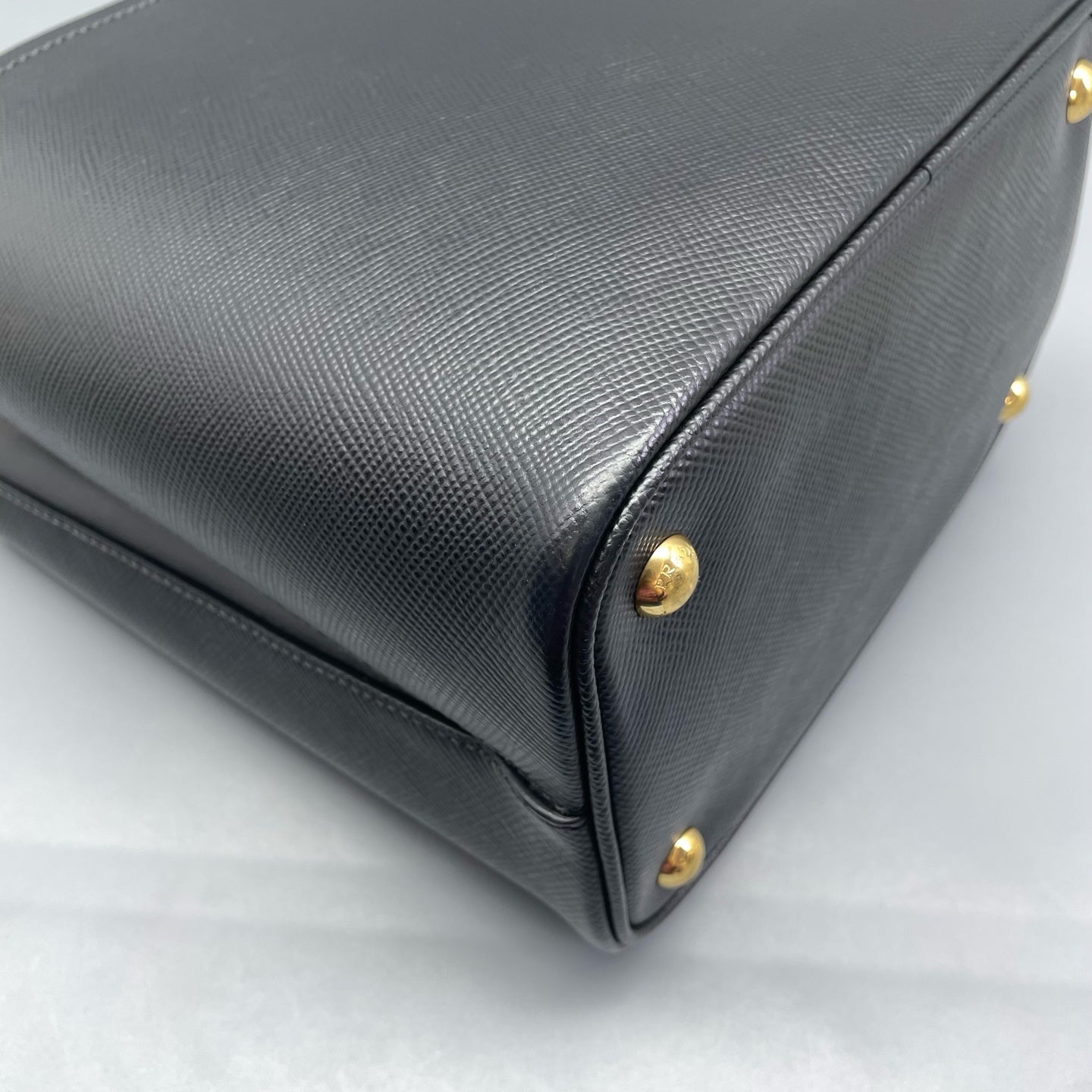 Prada - Panier Bucket Bag - Saffiano leather - Black - (medium)