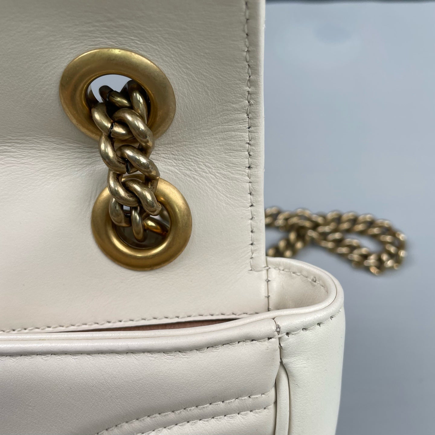 Gucci - GG Marmont Small Shoulder Bag - Leather - White - (Small)