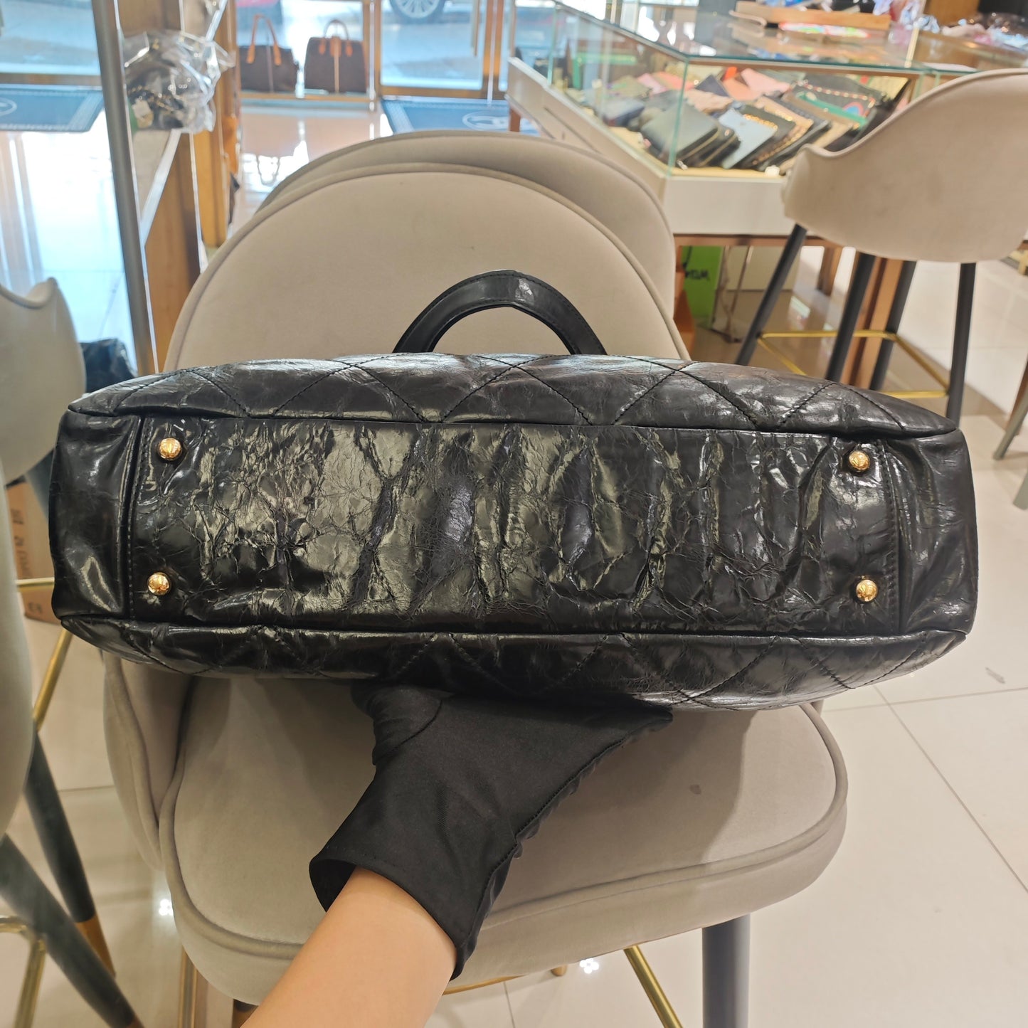 Chanel - Quilted Waxed Leather and Tweed Shopping Tote - Waxed leather and tweed - Black - (Large)