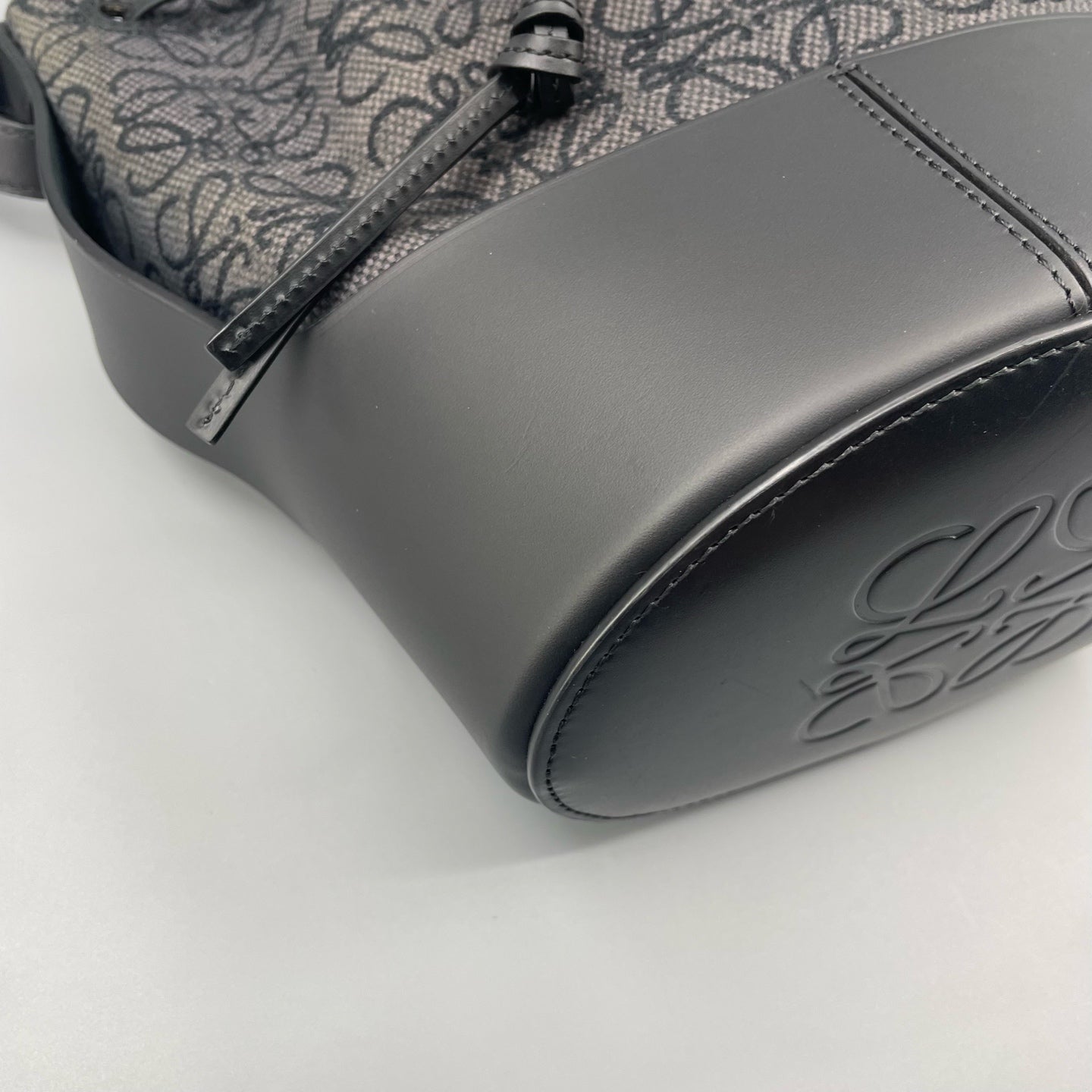 Loewe - Balloon Bag Small - Anagram jacquard canvas and calfskin leather - Black - (small)