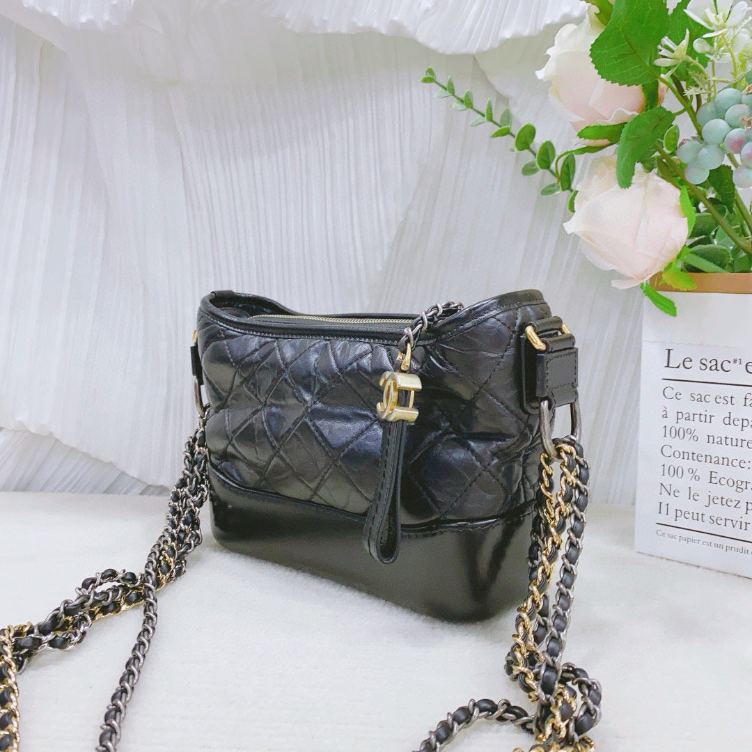 Chanel - Gabrielle Hobo Bag - Calfskin leather - Black - (Small)