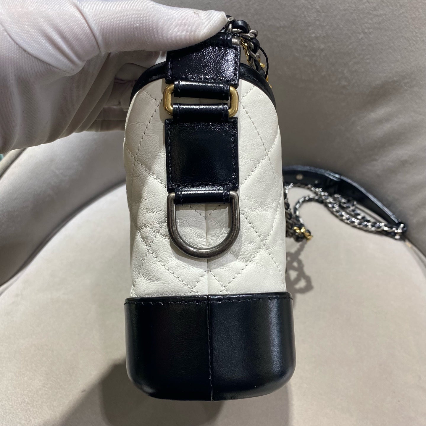 Chanel - Gabrielle Hobo - Calfskin leather - Black and White - (Small)