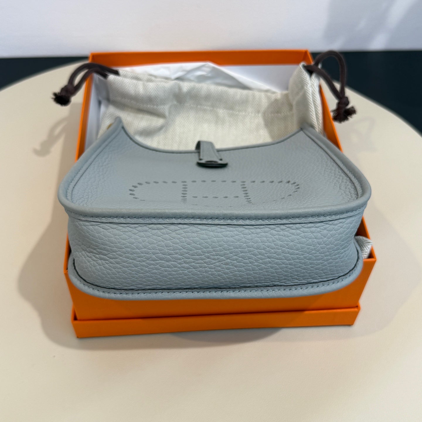 Hermès - Evelyne 16 (TPM) - Clemence leather with canvas strap - Glacier Blue with Gold-Tone Hardware - (mini)