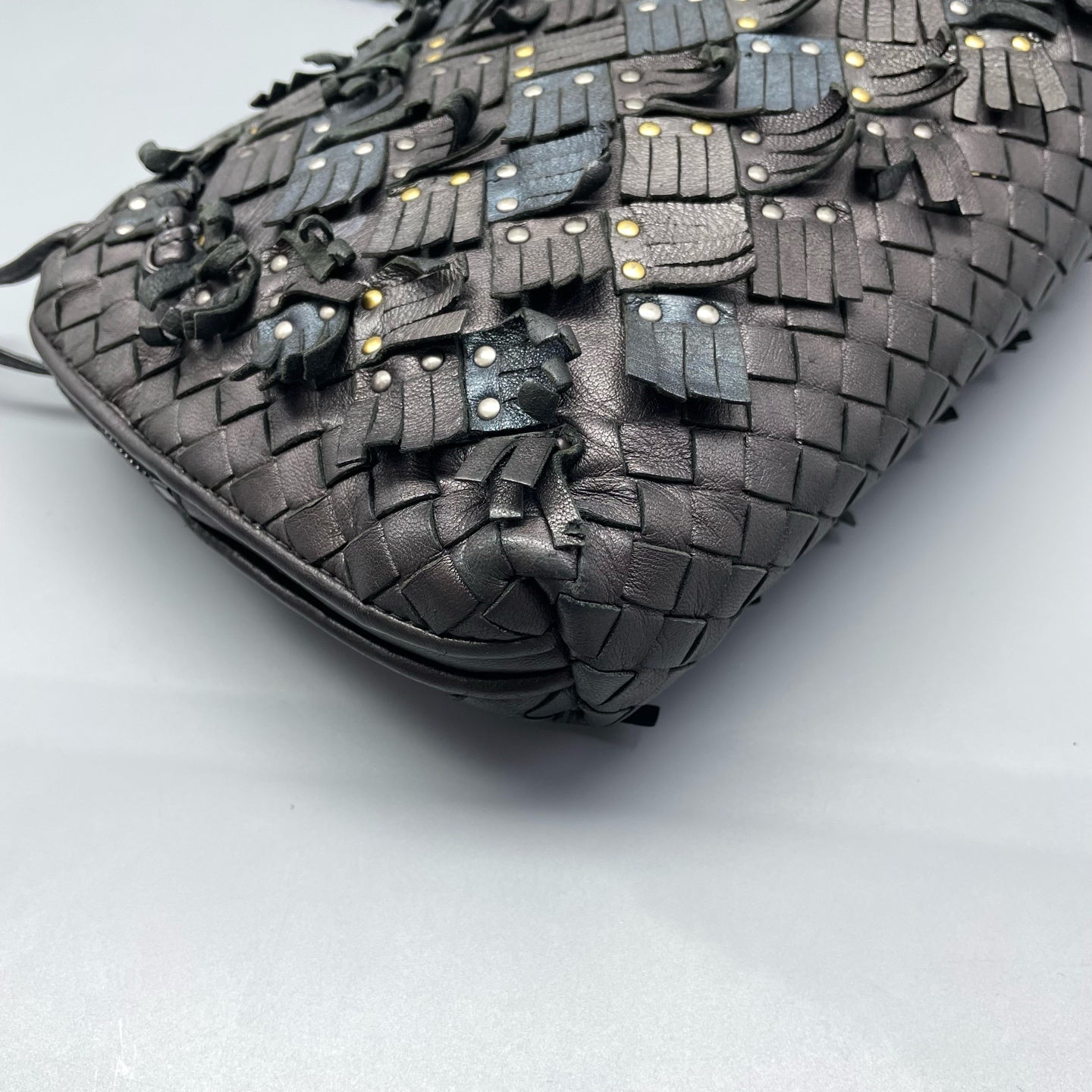 Bottega Veneta - Intrecciato Tassel Rivet Camera Bag - Leather - Grey - (Small)
