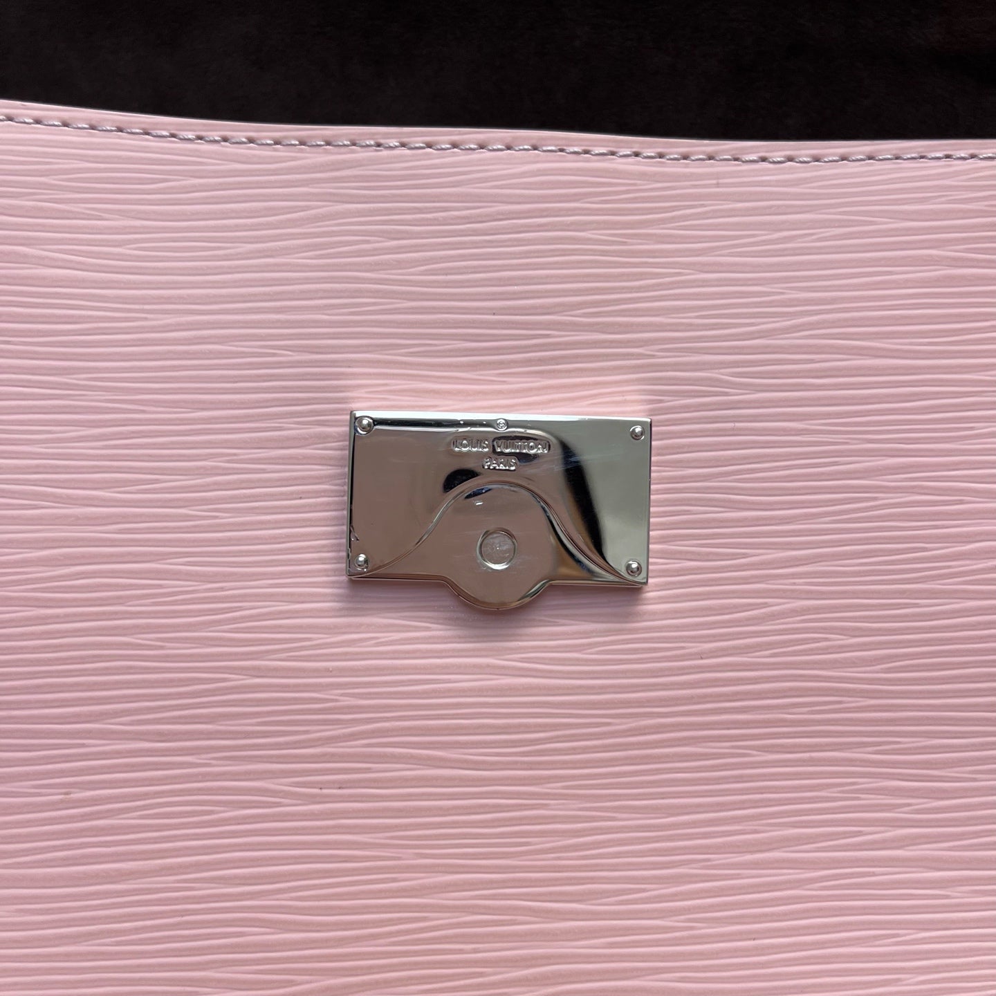 Louis Vuitton - Cluny MM - Epi Leather - Pink - (medium)