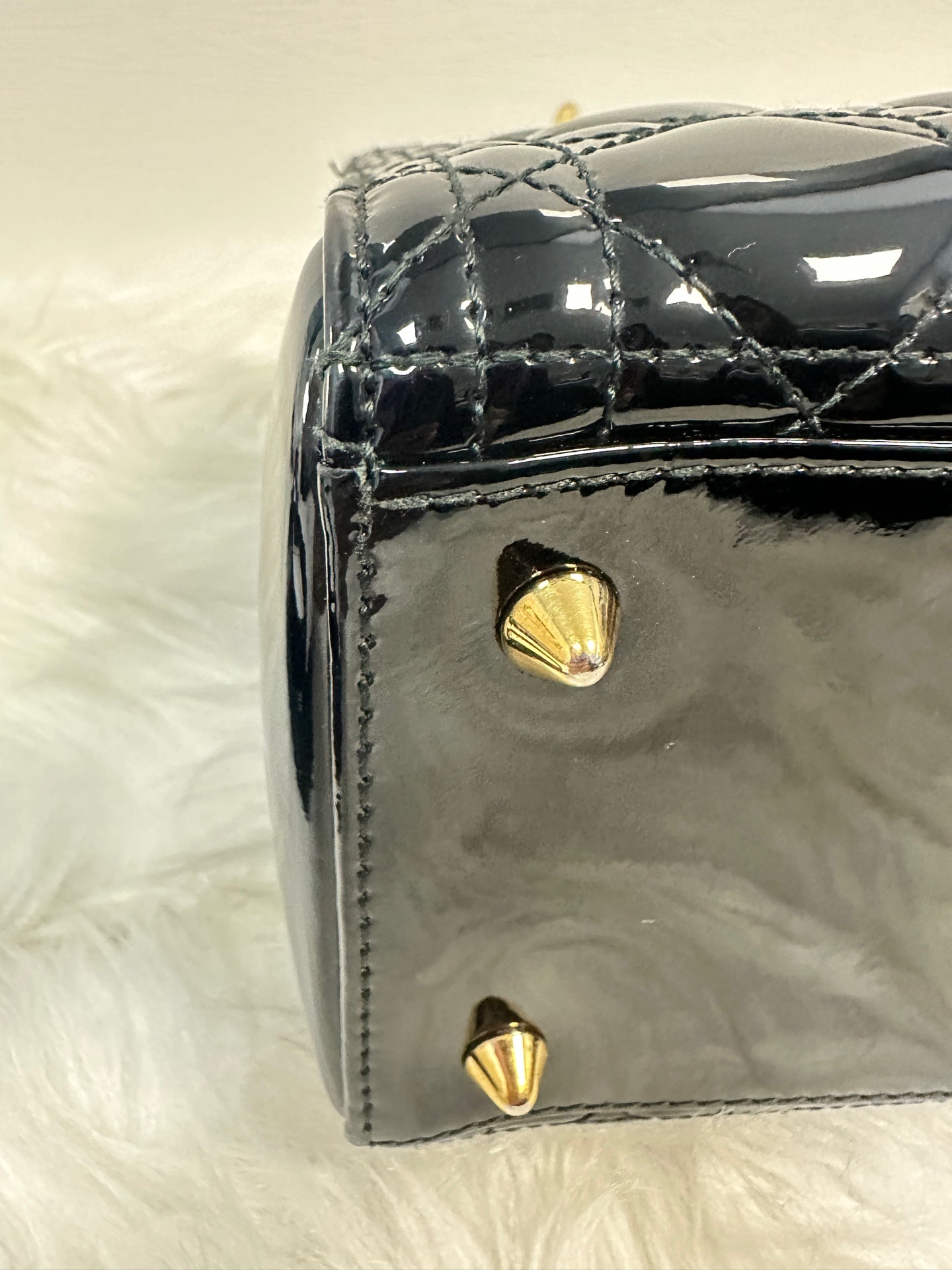 Dior - Lady Dior Medium - Patent leather - Black - (medium)