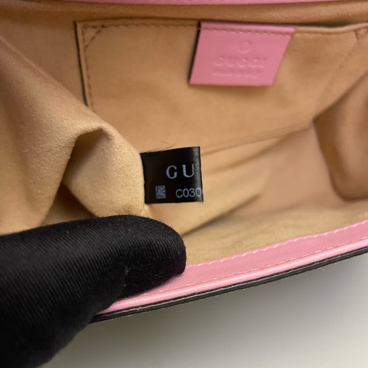 Gucci - Padlock GG Supreme Strawberry Print Small - Coated canvas with leather trim and suede lining - Beige, Pink, Red, Green - (small)