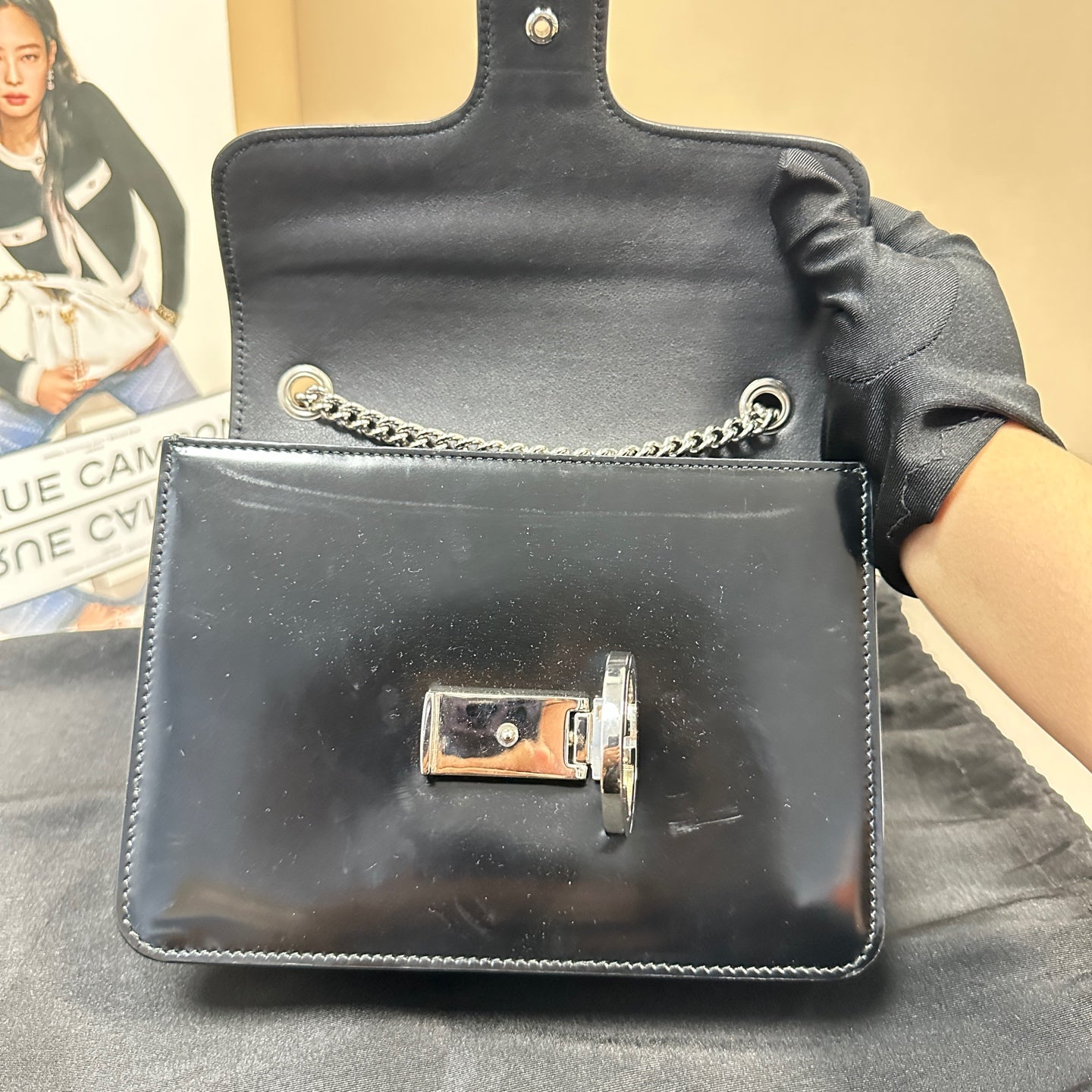 Gucci - Interlocking G Accordion Flap Bag - Patent leather - Black - (mini)