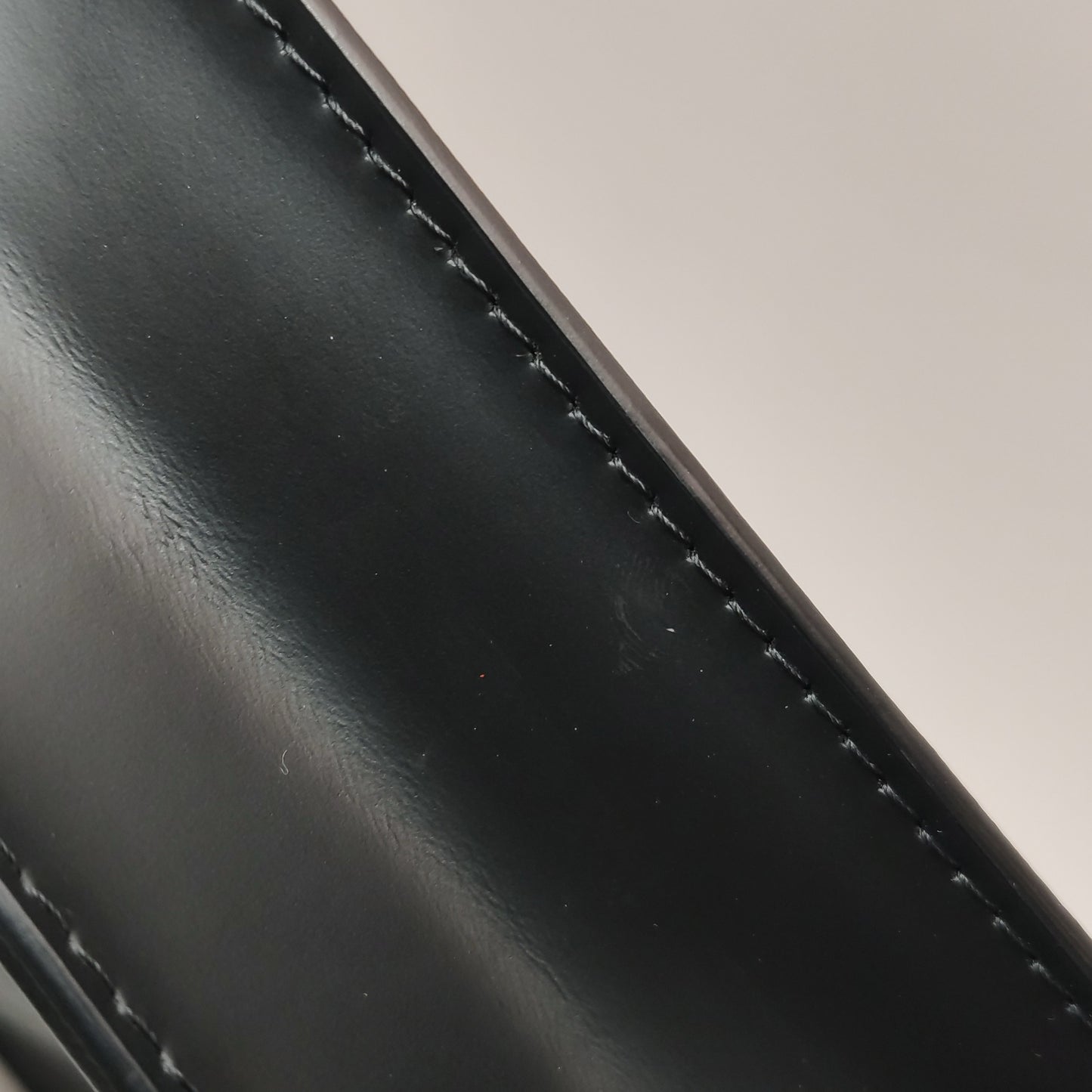 Louis Vuitton - Pochette Voyage - Monogram Eclipse canvas with leather trim - Black - (medium)