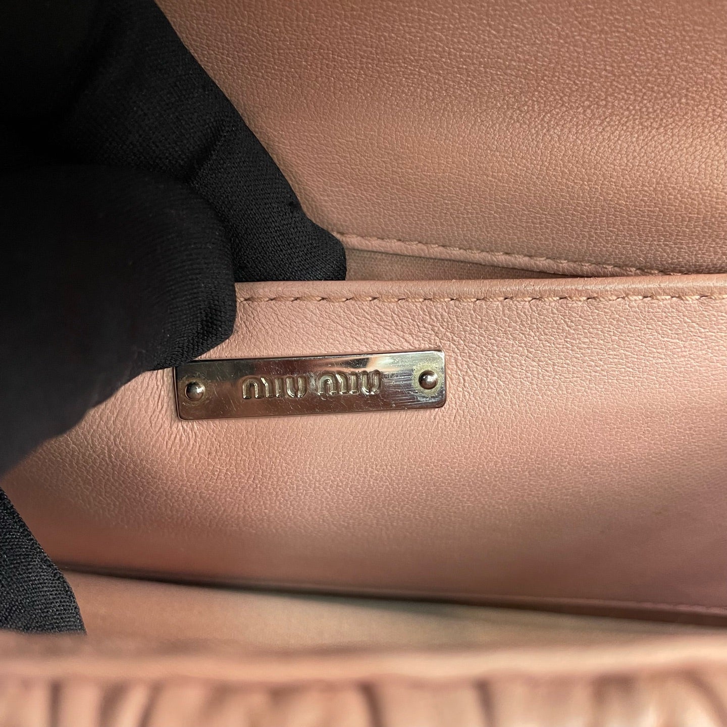 Miu Miu - Matelassé Flap Bag - Leather - Pink - (small)