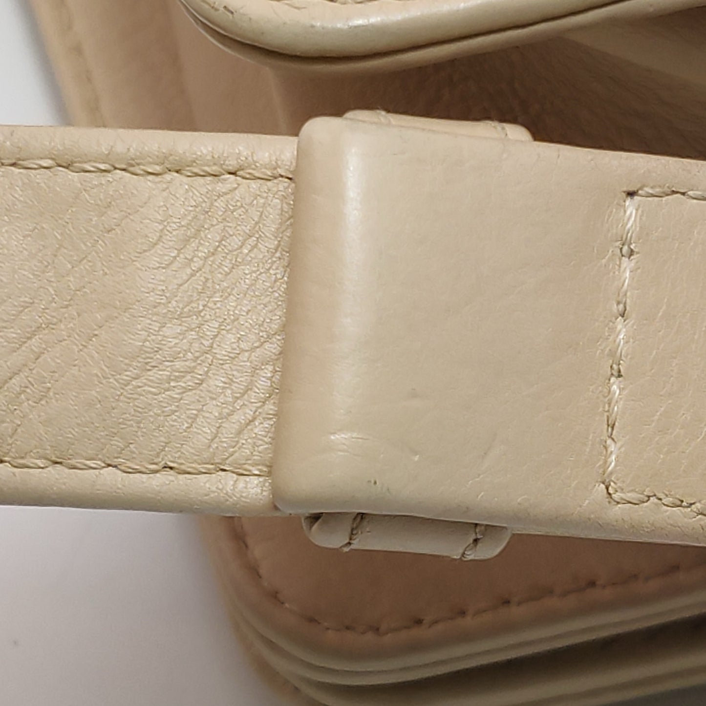 Chanel - Le Boy Small Quilted - Leather - Beige - (Small)