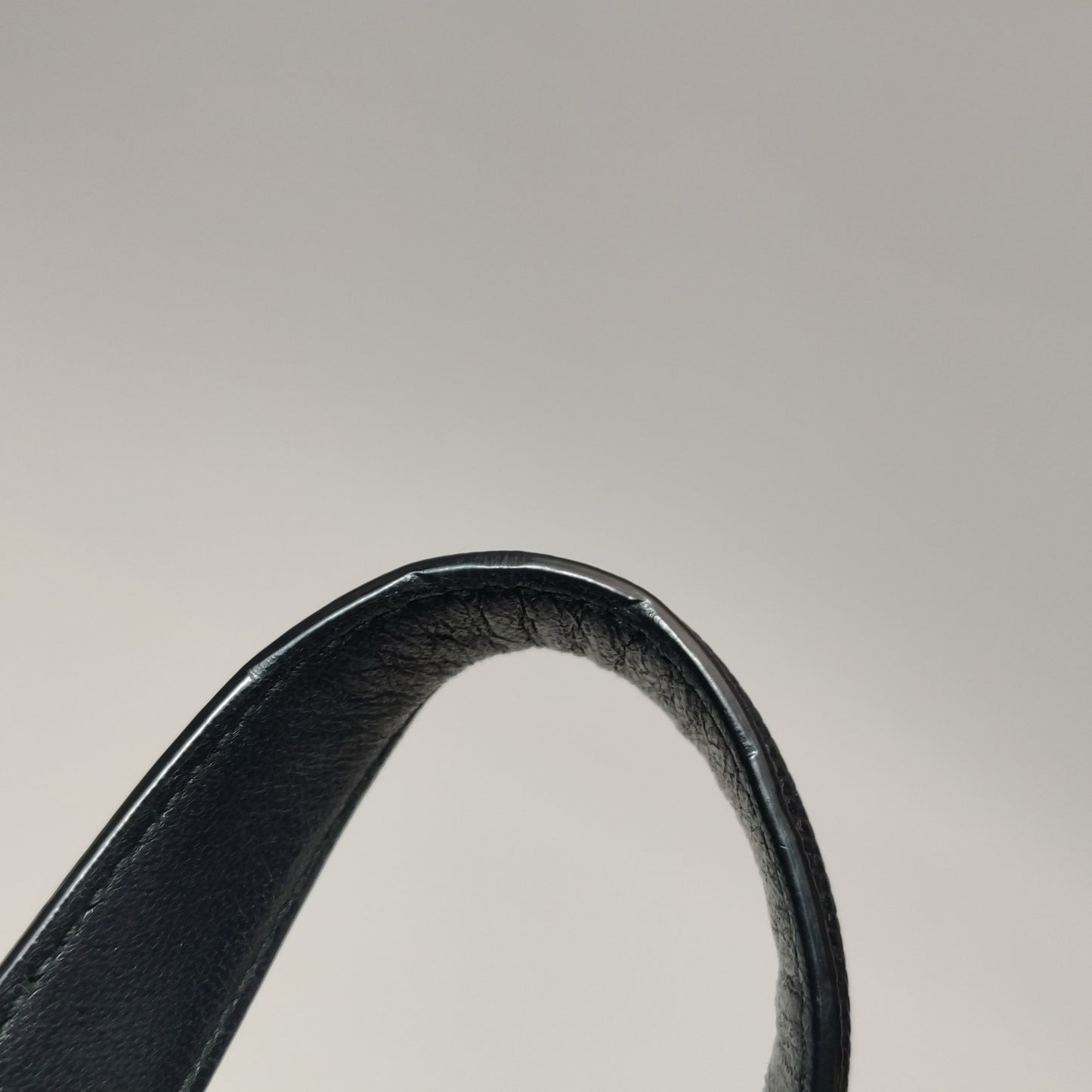 Burberry - Lola Bag - Grained leather - Black - (small)