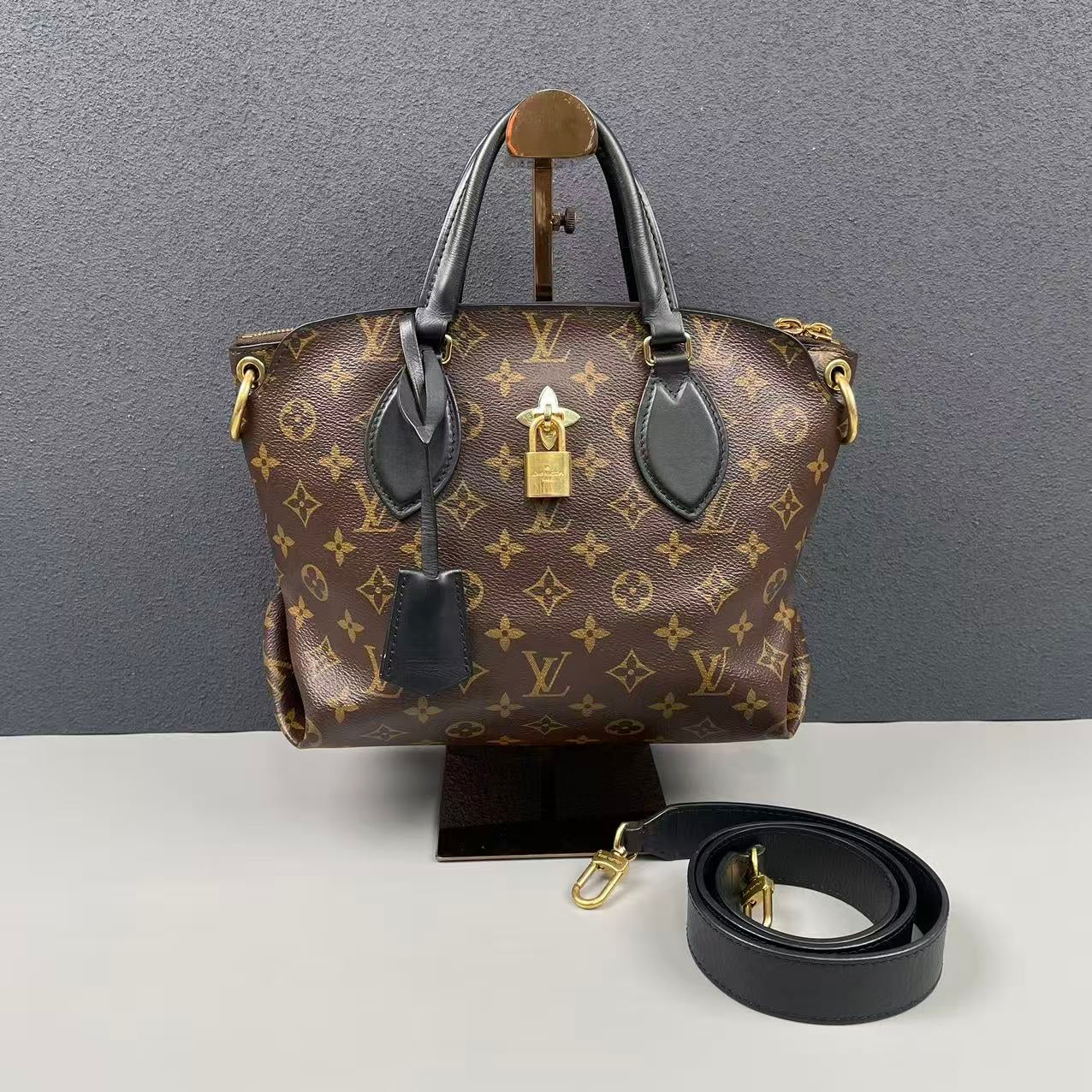 Louis Vuitton - Flower Tote - Monogram coated canvas with black grained leather trim - Brown - (medium)