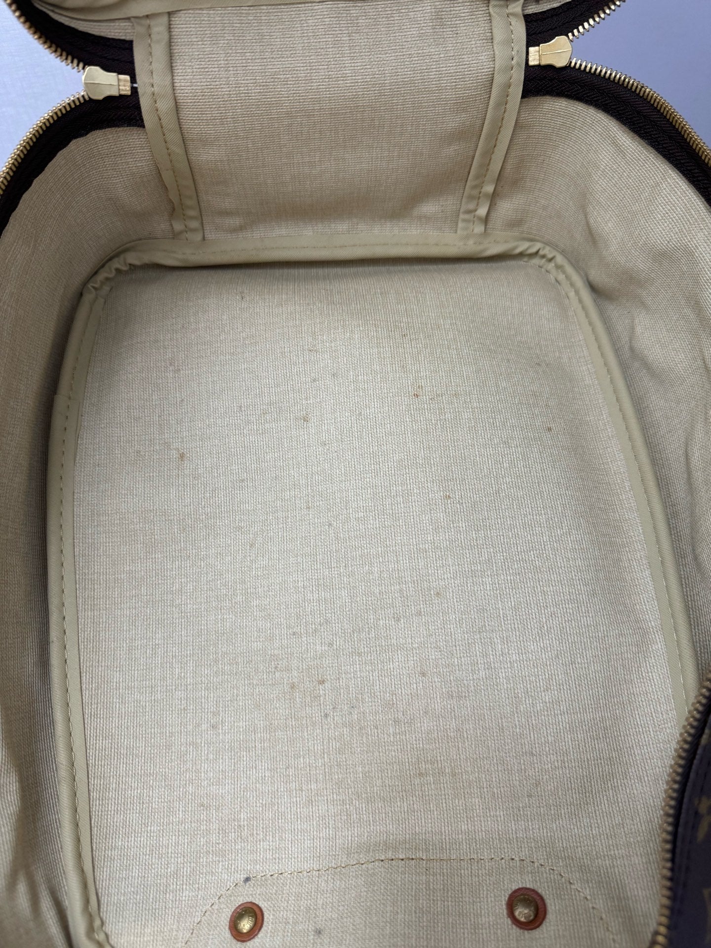 Louis Vuitton - Jenny Handbag - Monogram coated canvas with natural vachetta leather trim - Brown - (medium)