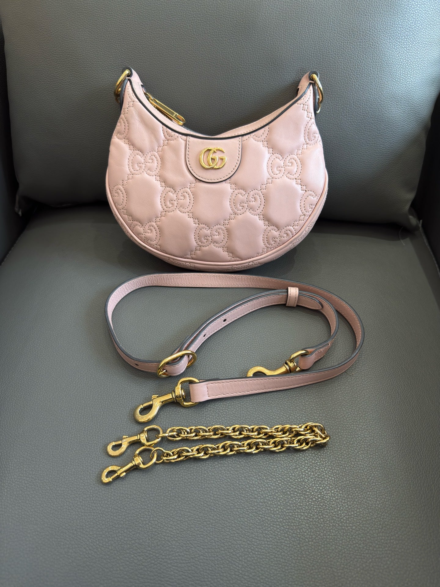 Gucci - Matelassé Small Crescent Bag - Leather - Pink - (Small)