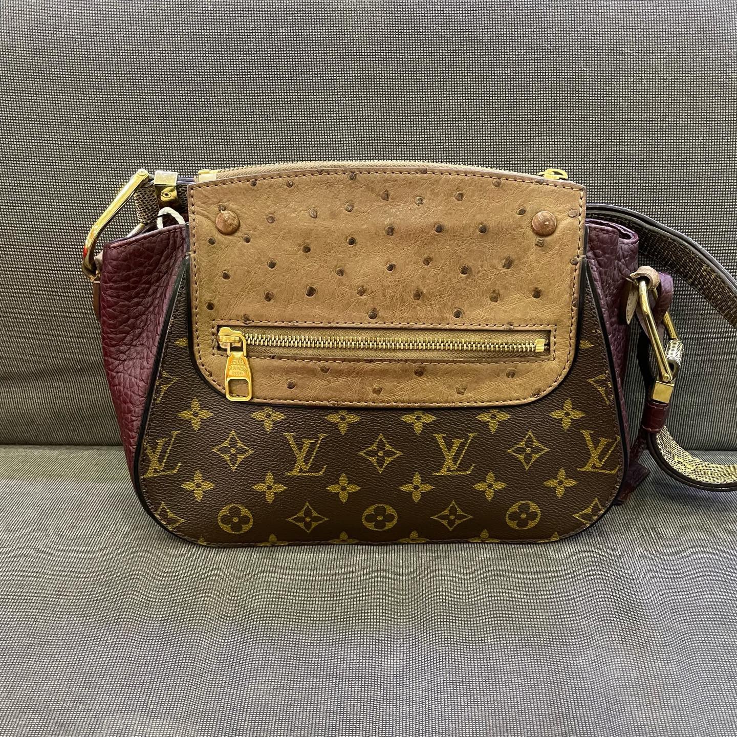 Louis Vuitton - Pallas Limited Edition Exotic Leather Shoulder Bag - Monogram coated canvas, grain leather, ostrich leather, python leather - Brown, Burgundy, Beige - (medium)