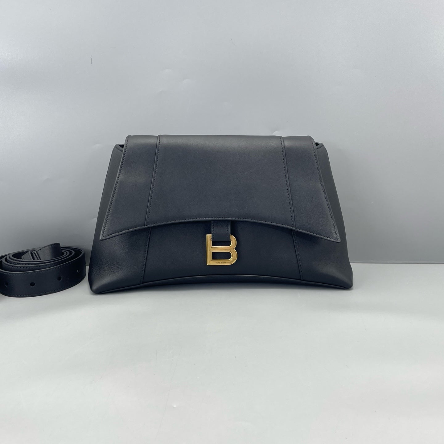 Balenciaga - Crush Shoulder Bag - Leather - Black - (small)
