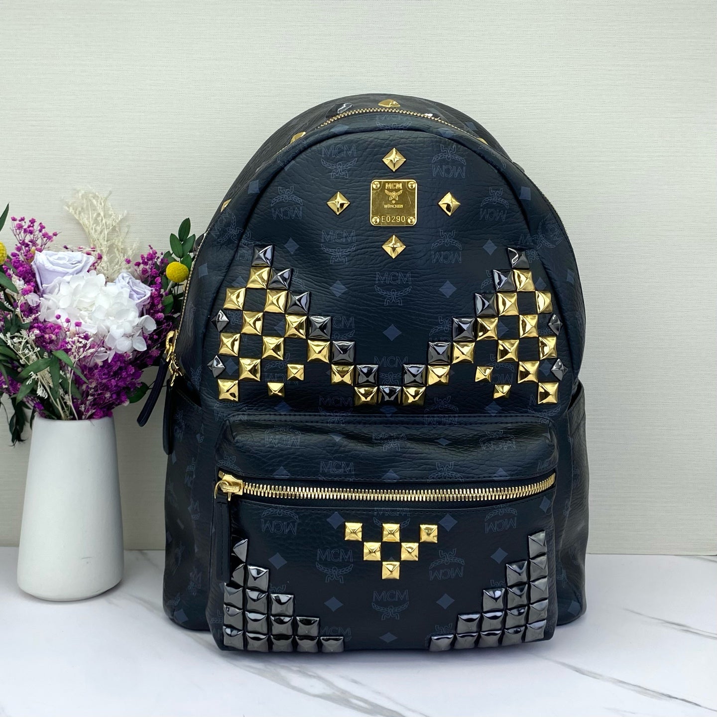 MCM - Stark Backpack - Leather - Black - (Large)