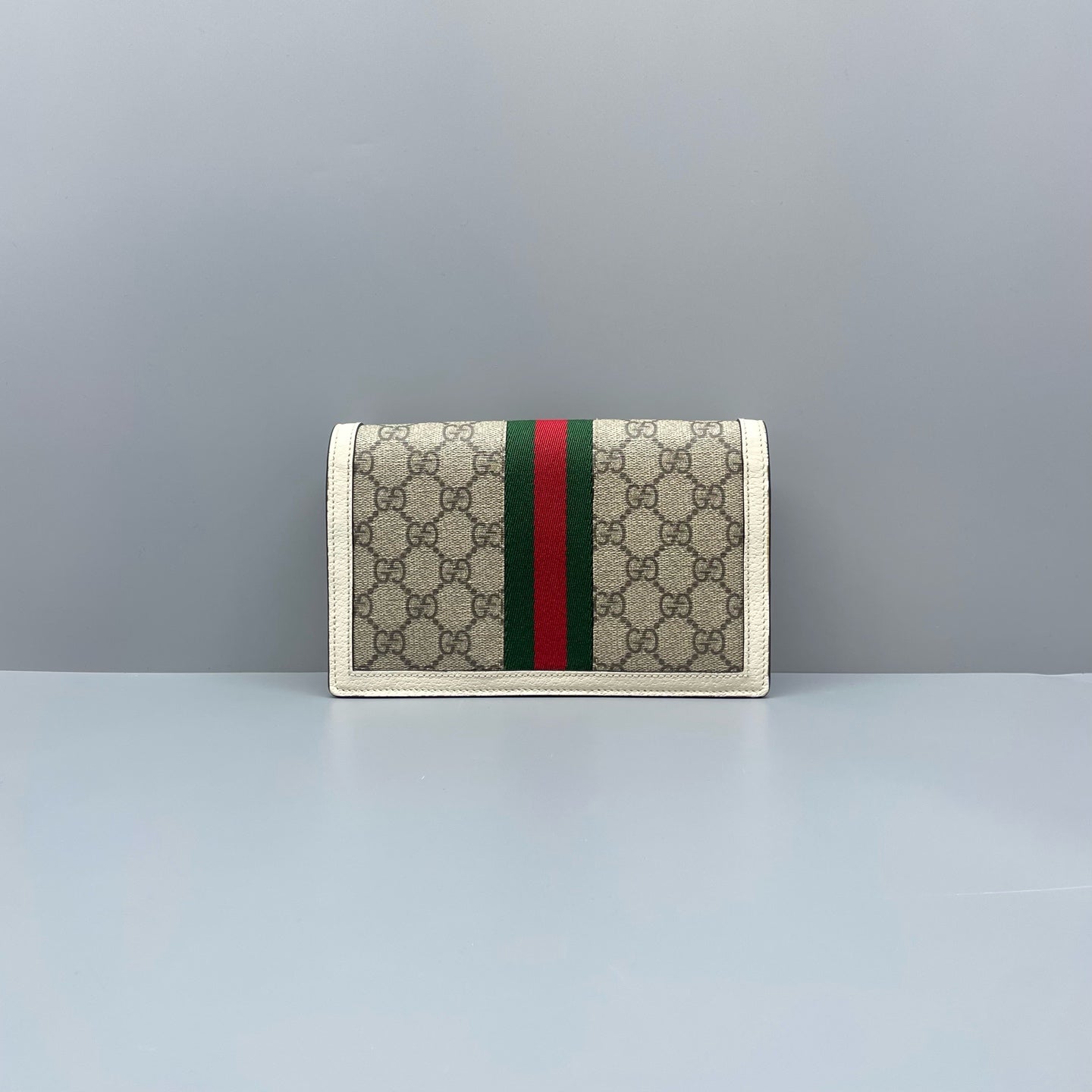 Gucci - Margaret Bee Wallet on Chain - GG Supreme coated canvas with grained leather trim - Beige, White, Red, Green - (Mini)