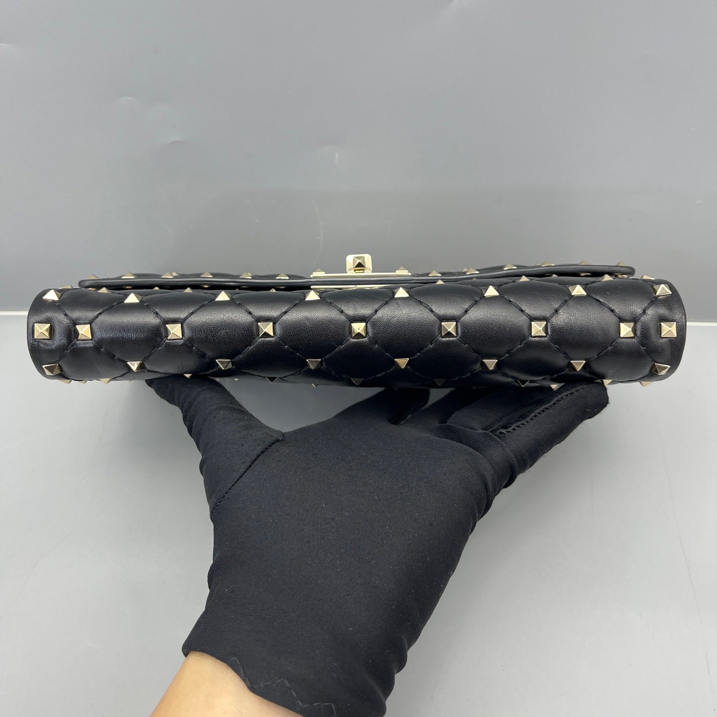 Valentino - Rockstud Wallet on Chain - Leather - Black - (mini)