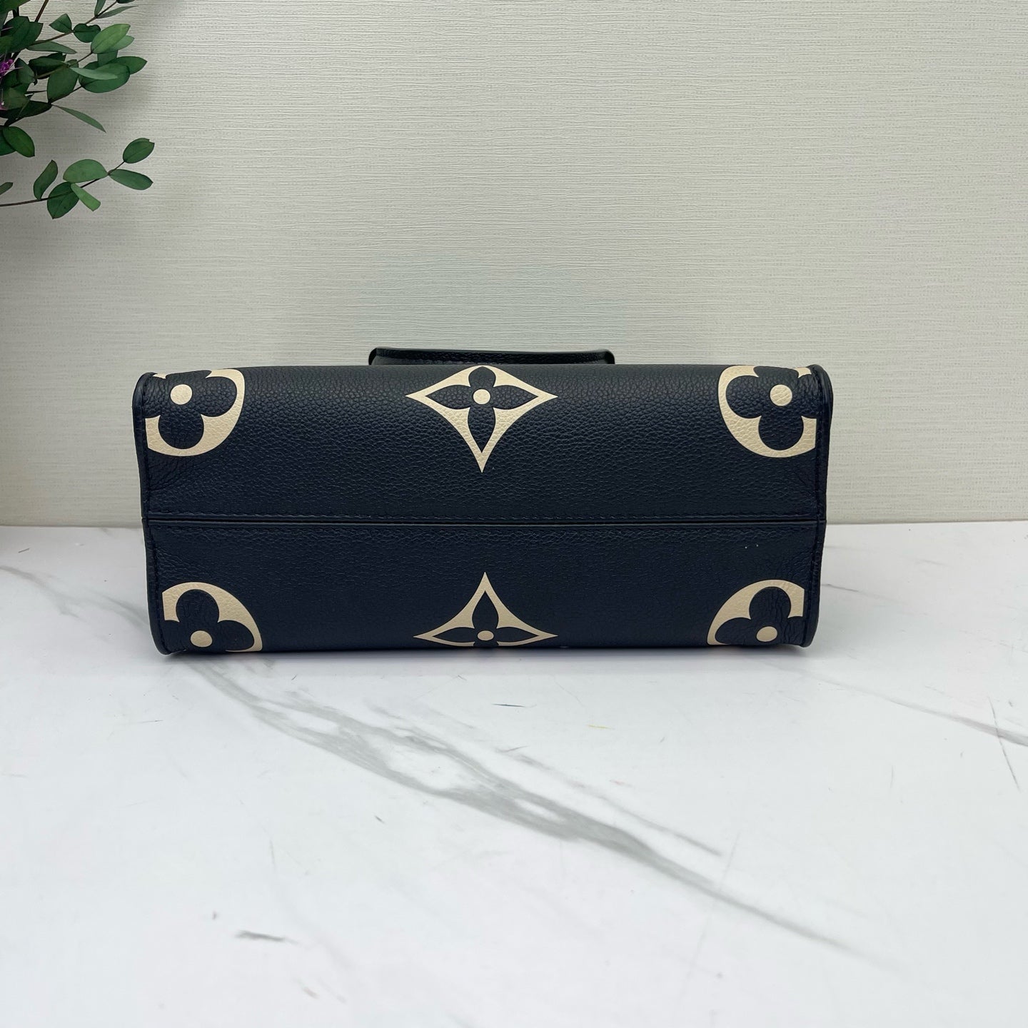 Louis Vuitton - Onthego PM (Petit Modèle) - Leather - Multicolour - (small)