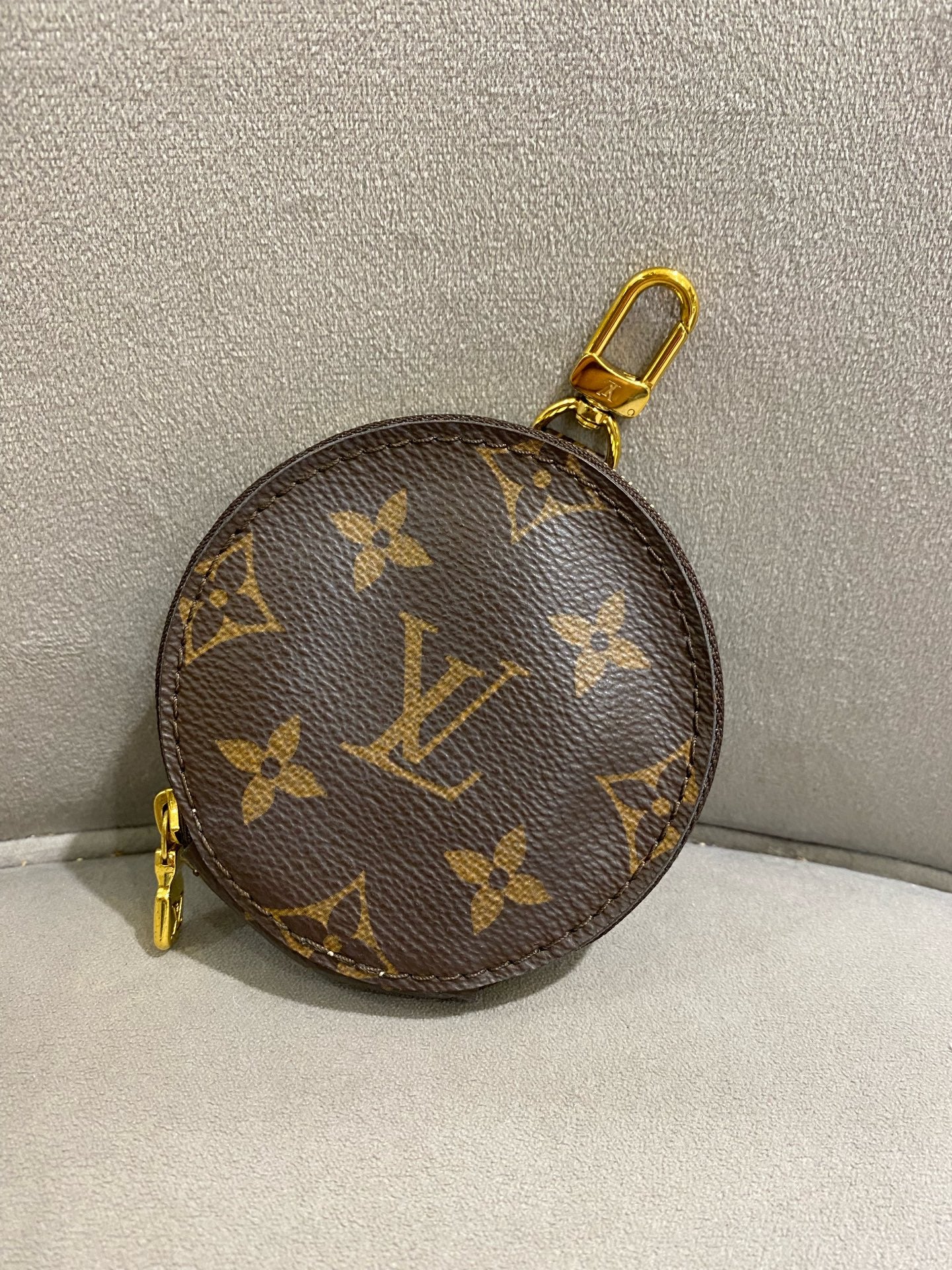 Louis Vuitton - Multi Pochette Accessoires - Monogram coated canvas, natural cowhide leather, textile - Brown - (Medium)